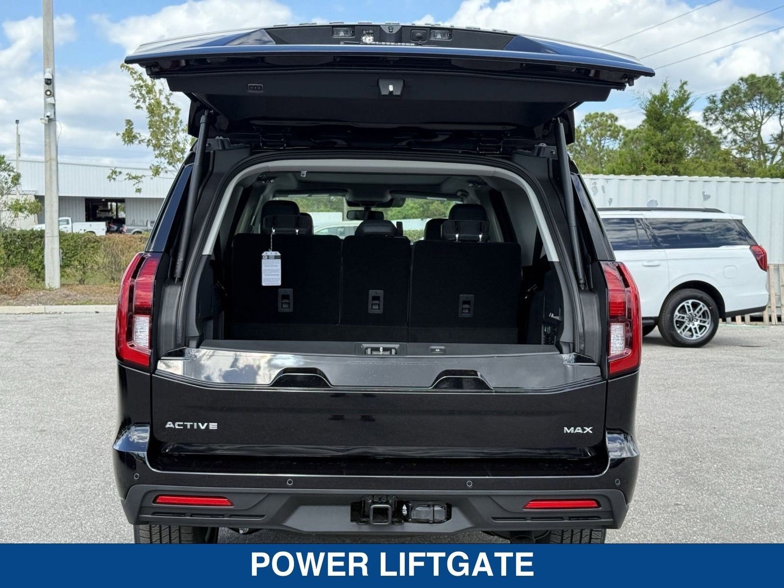 2025 Ford Expedition Max Active