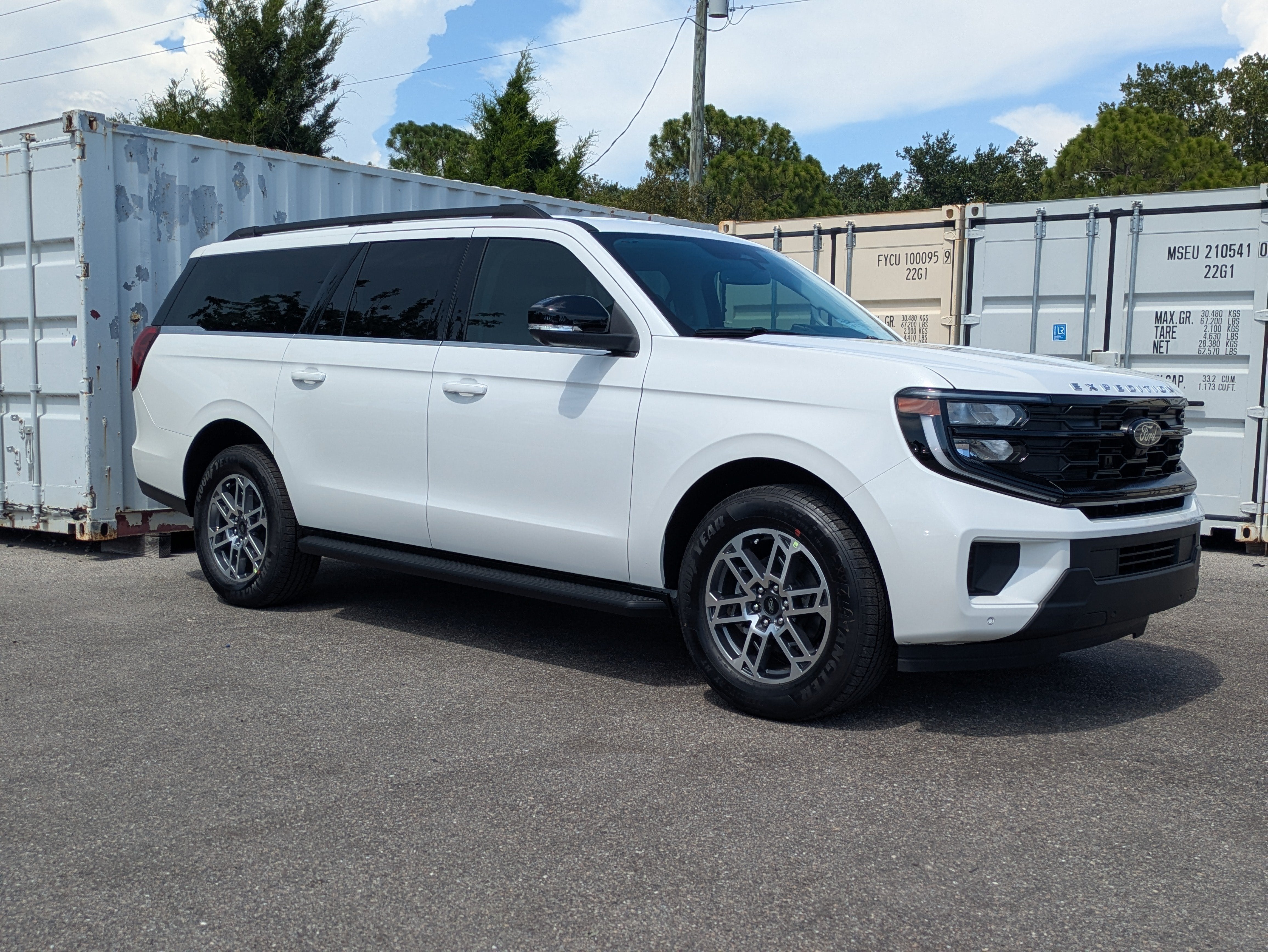 2026 Ford Expedition Max Active