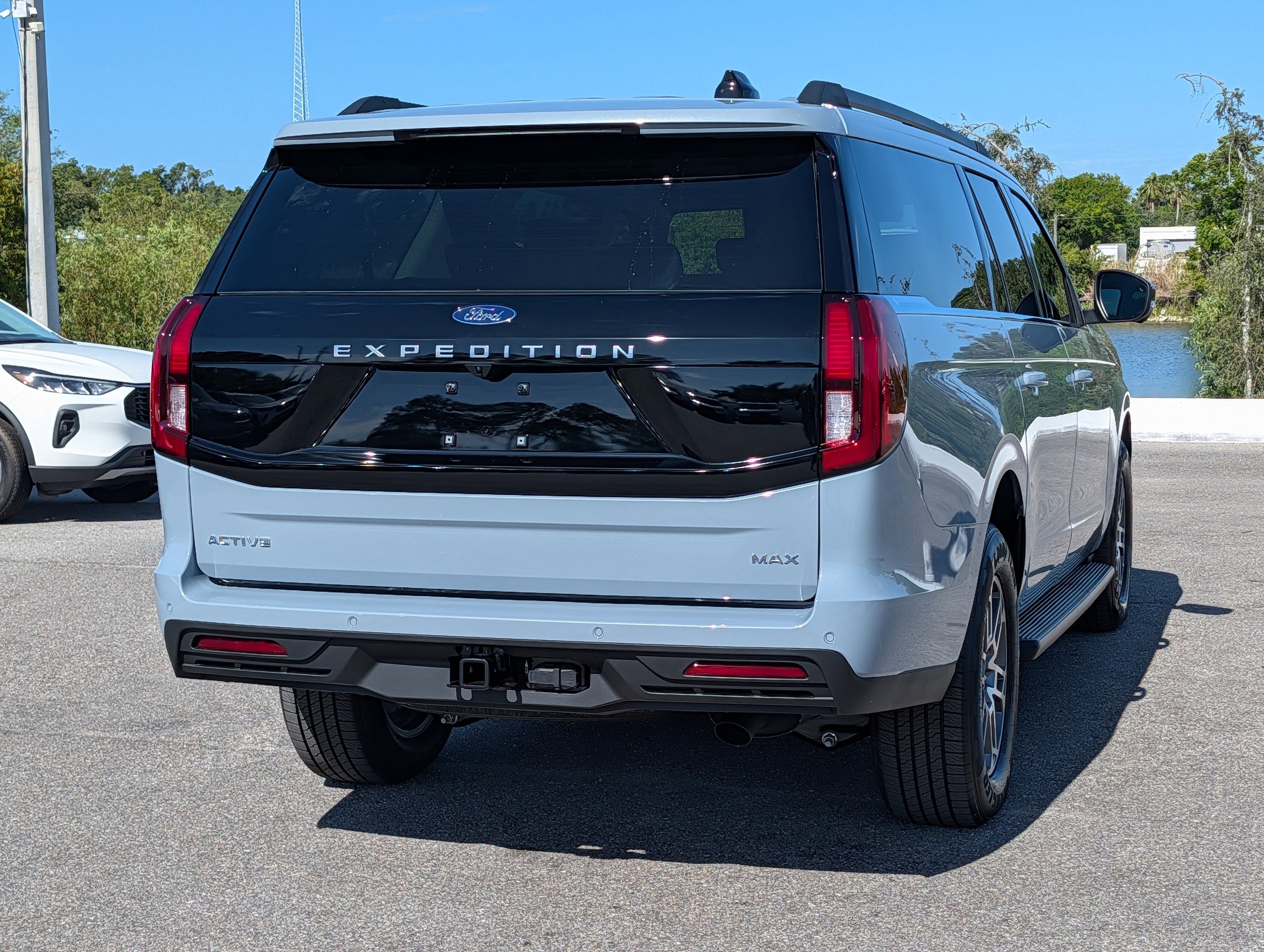 2026 Ford Expedition Max Active