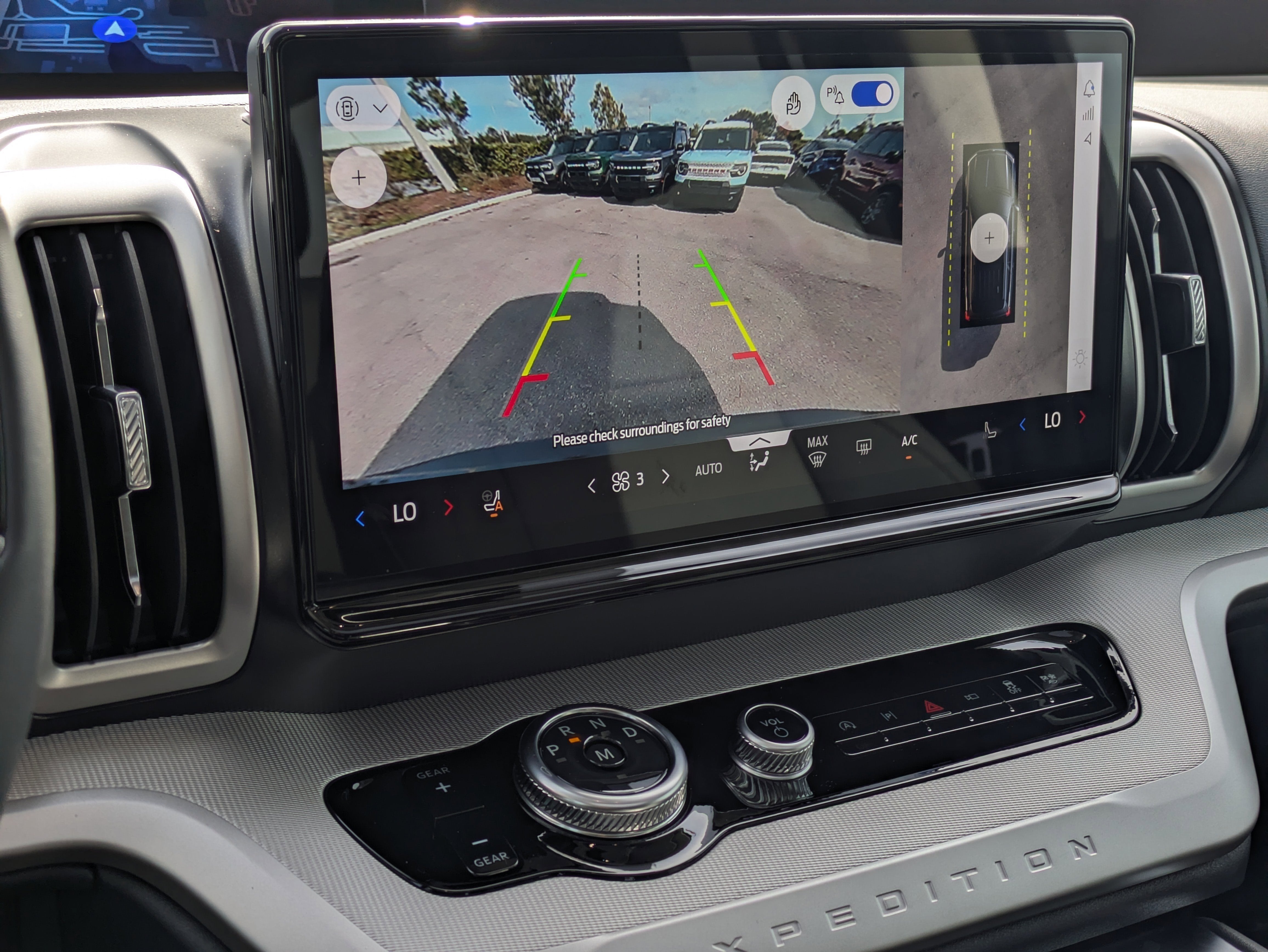 2025 Ford Expedition Max Active