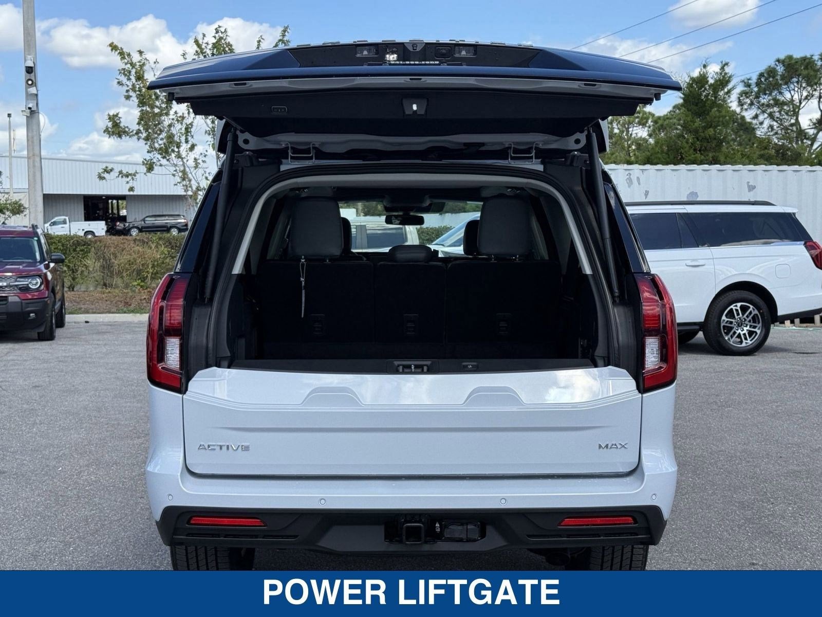 2025 Ford Expedition Max Active