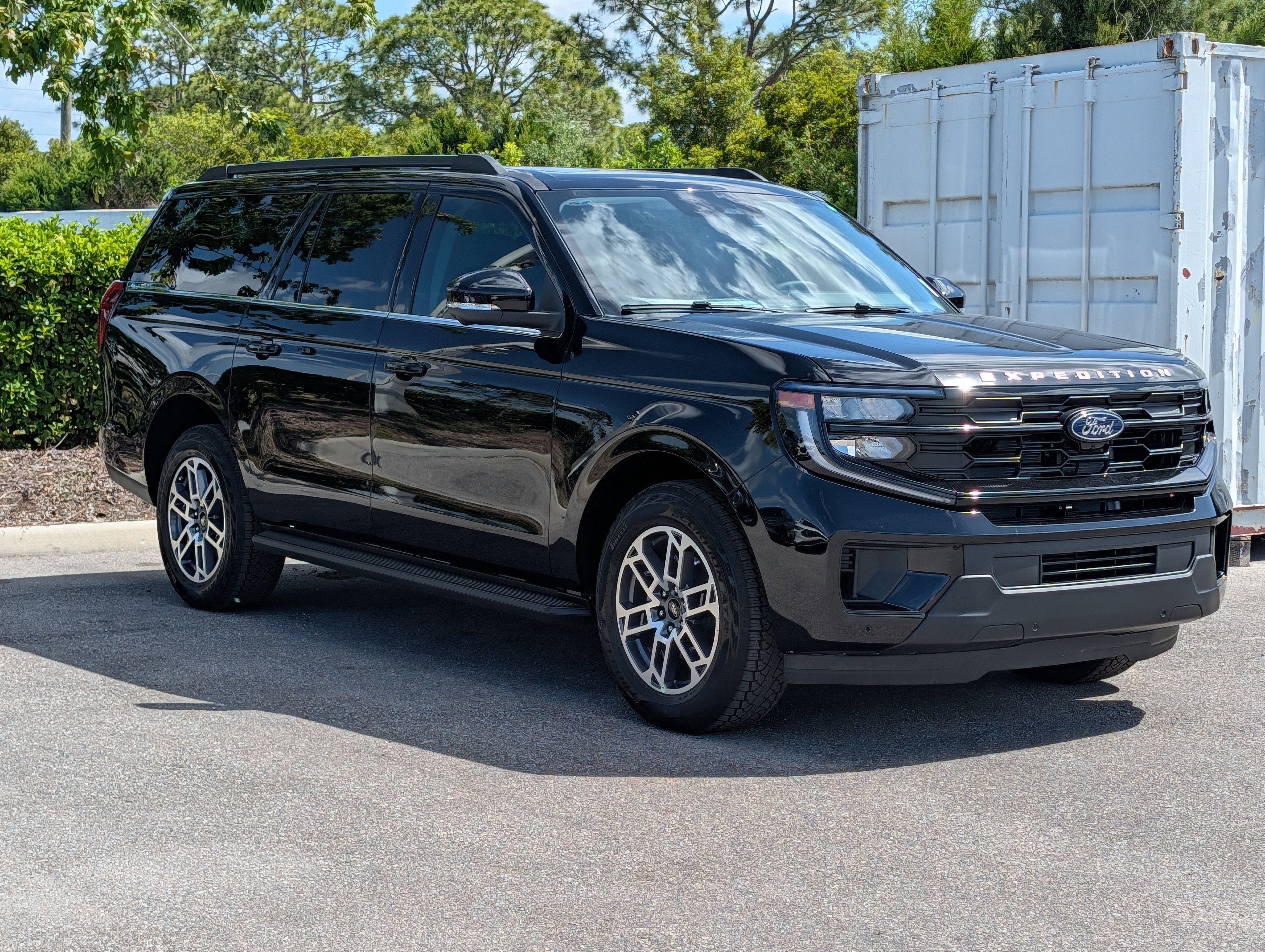 2026 Ford Expedition Max Active