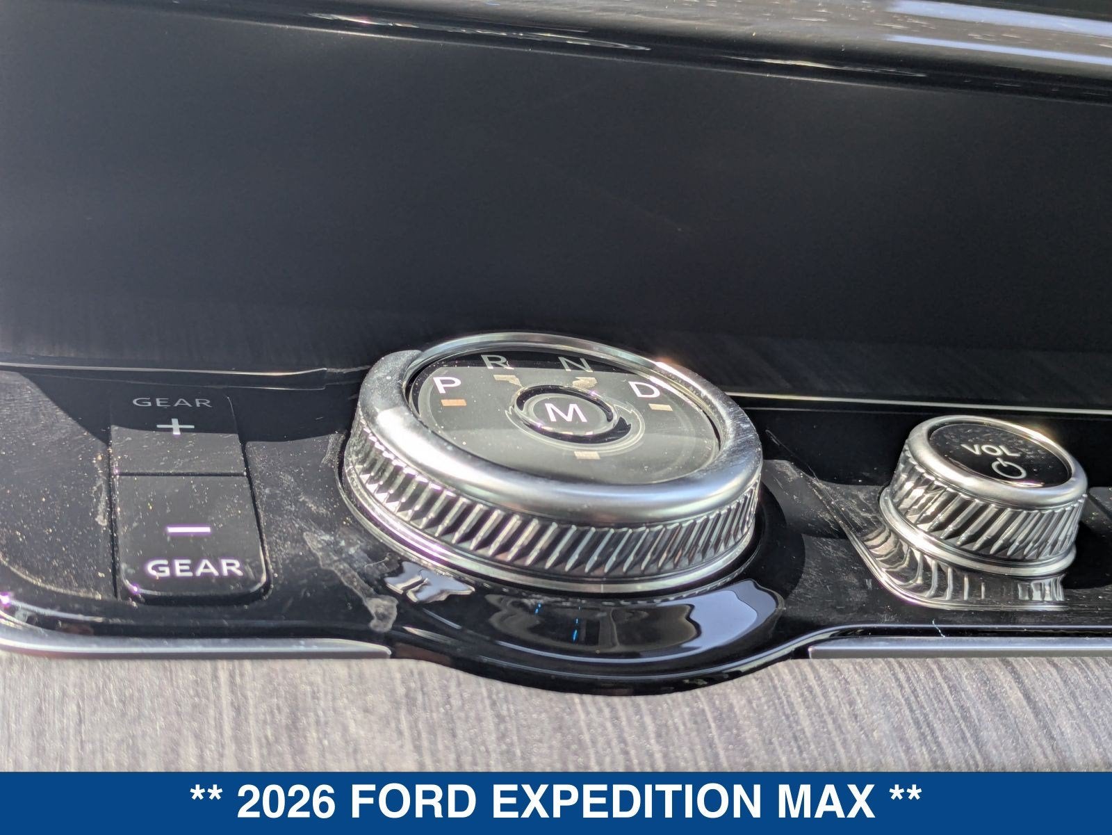 2026 Ford Expedition Max Platinum
