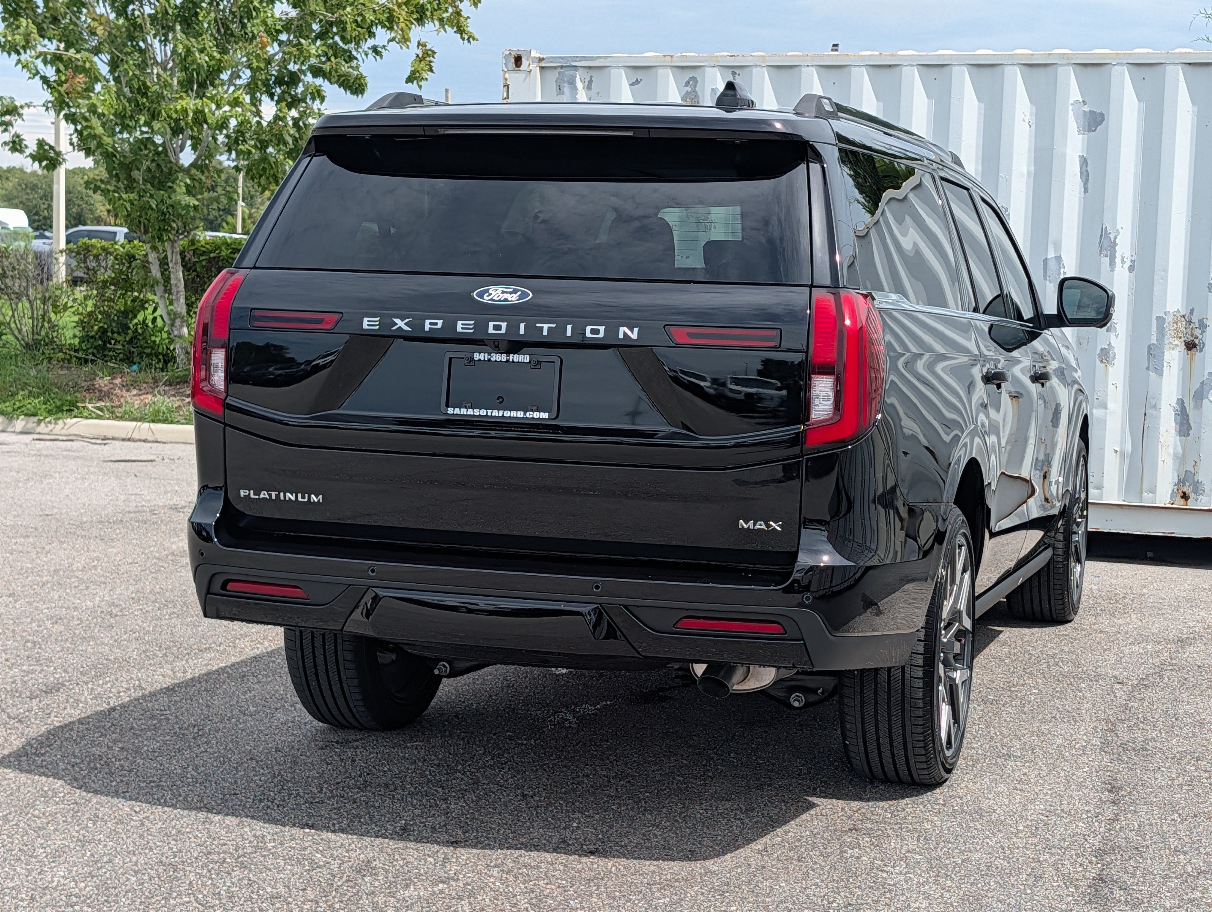 2027 Ford Expedition Max Platinum