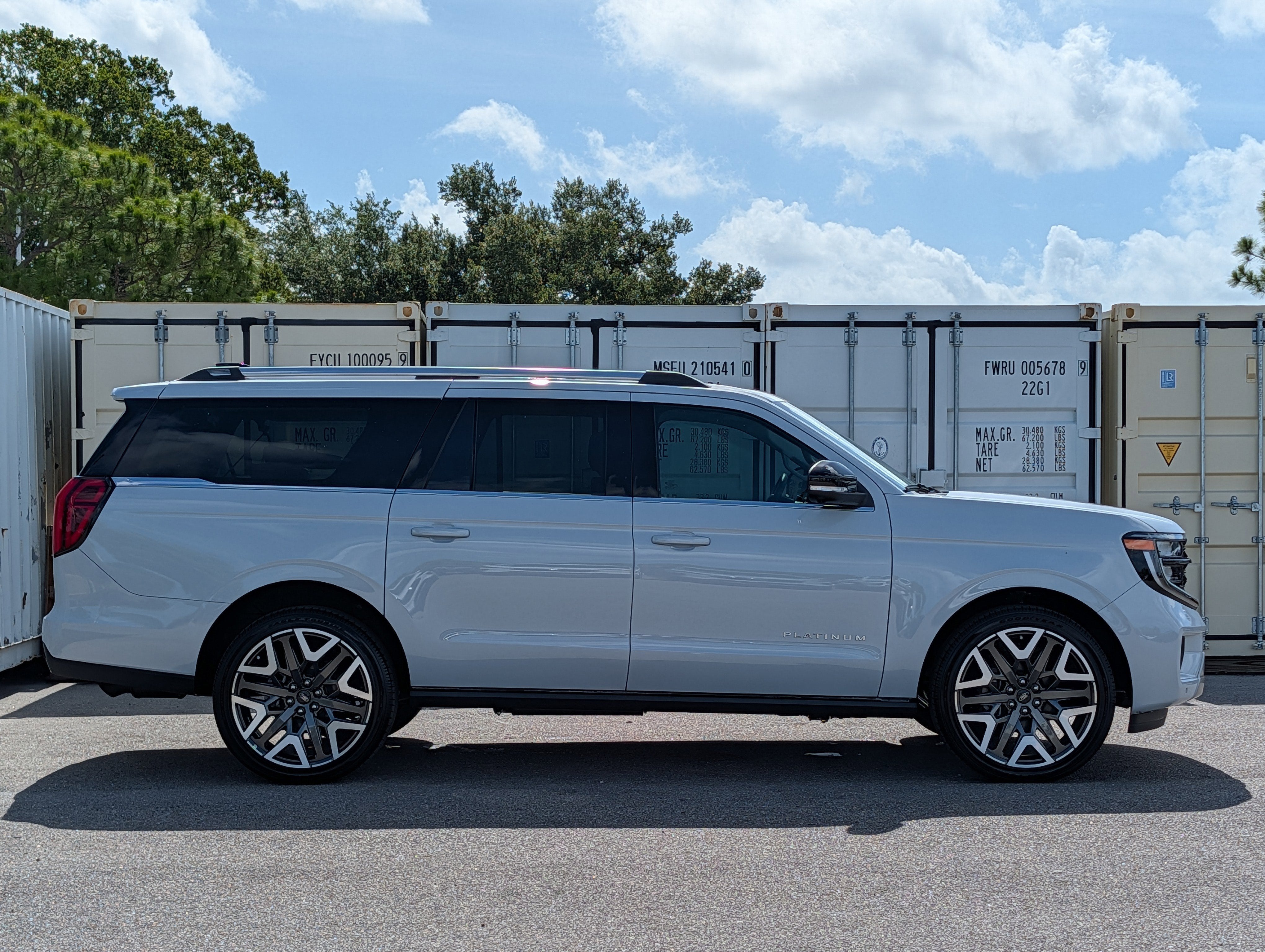 2026 Ford Expedition Max Platinum