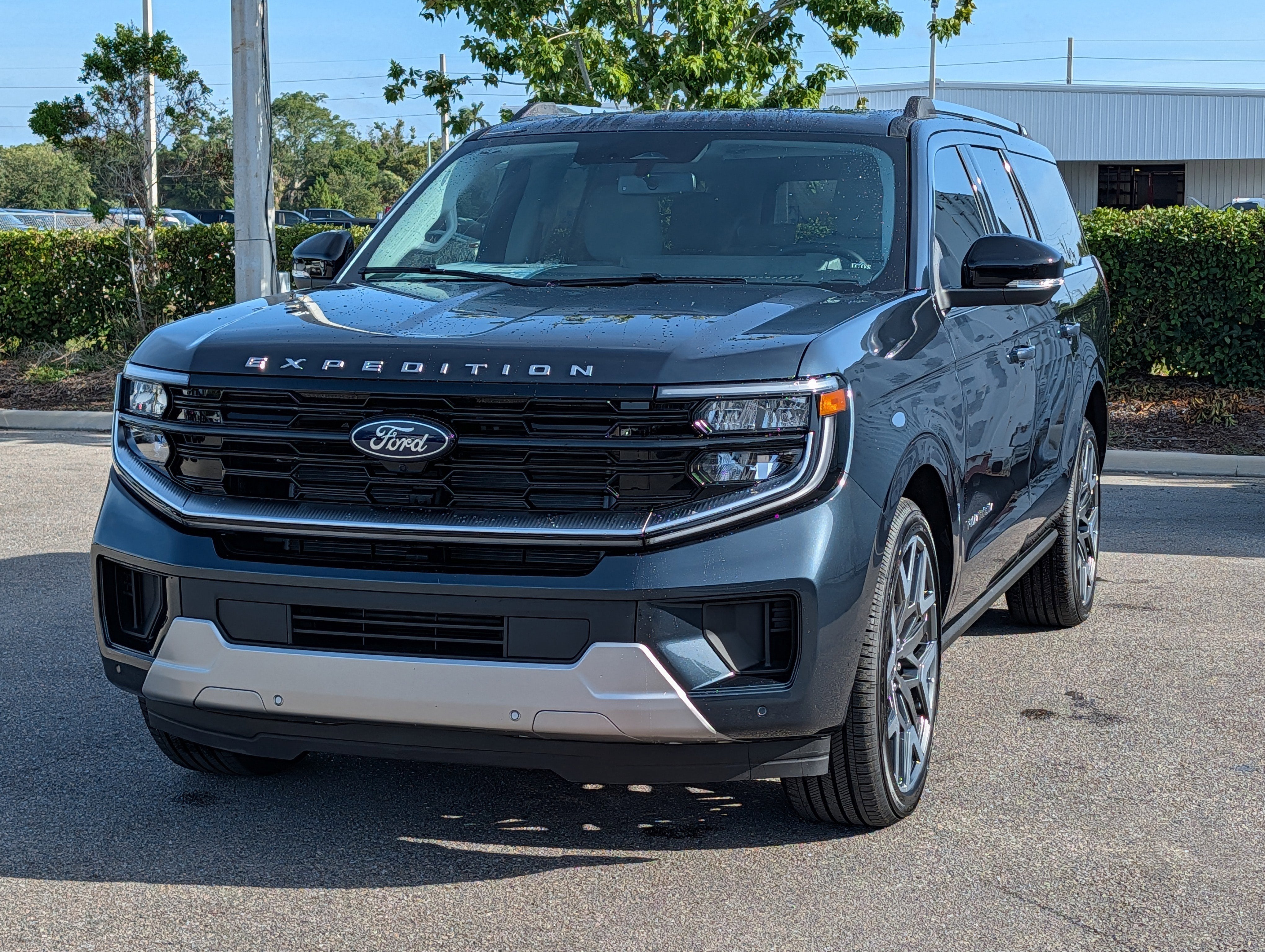 2026 Ford Expedition Max Platinum