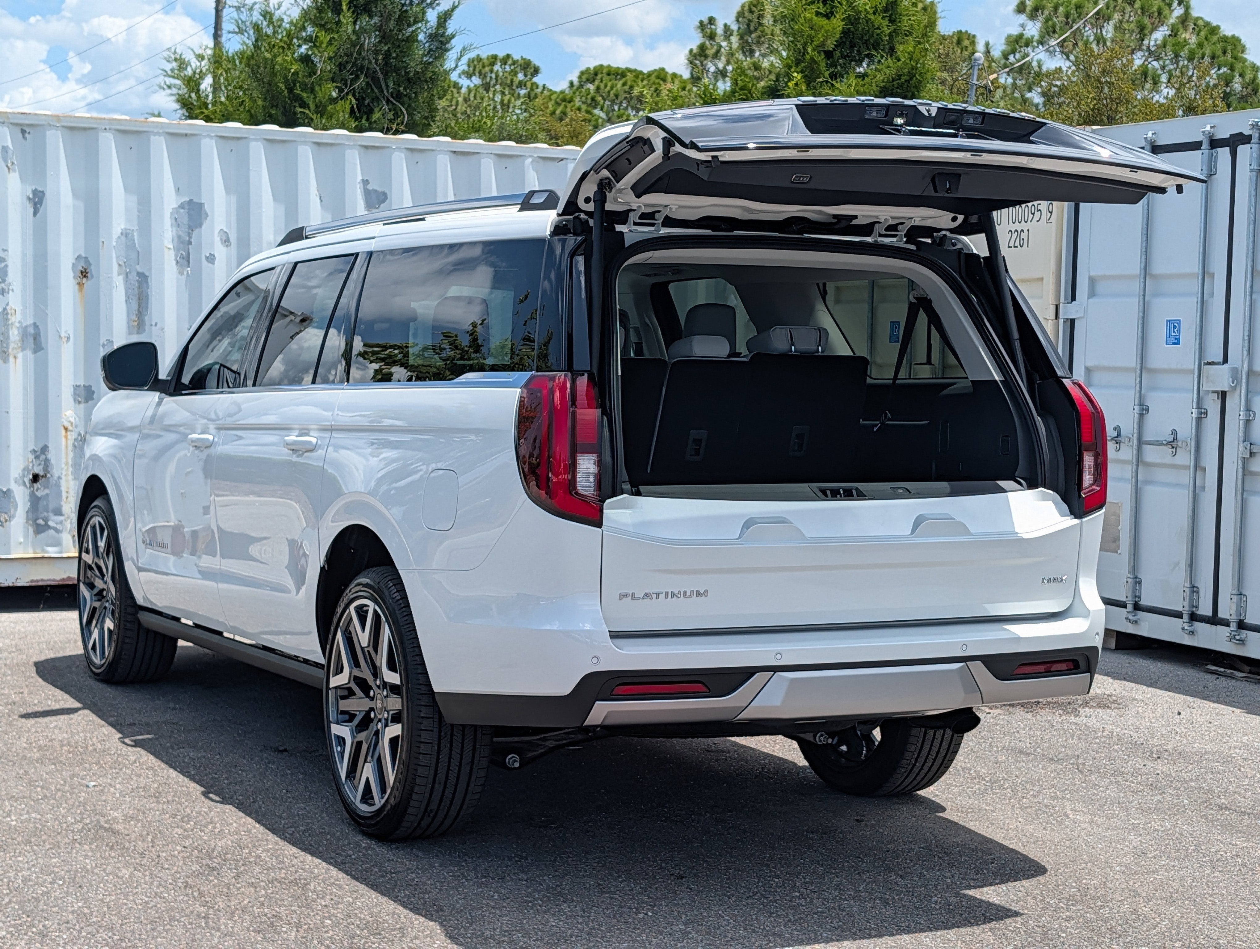 2026 Ford Expedition Max Platinum