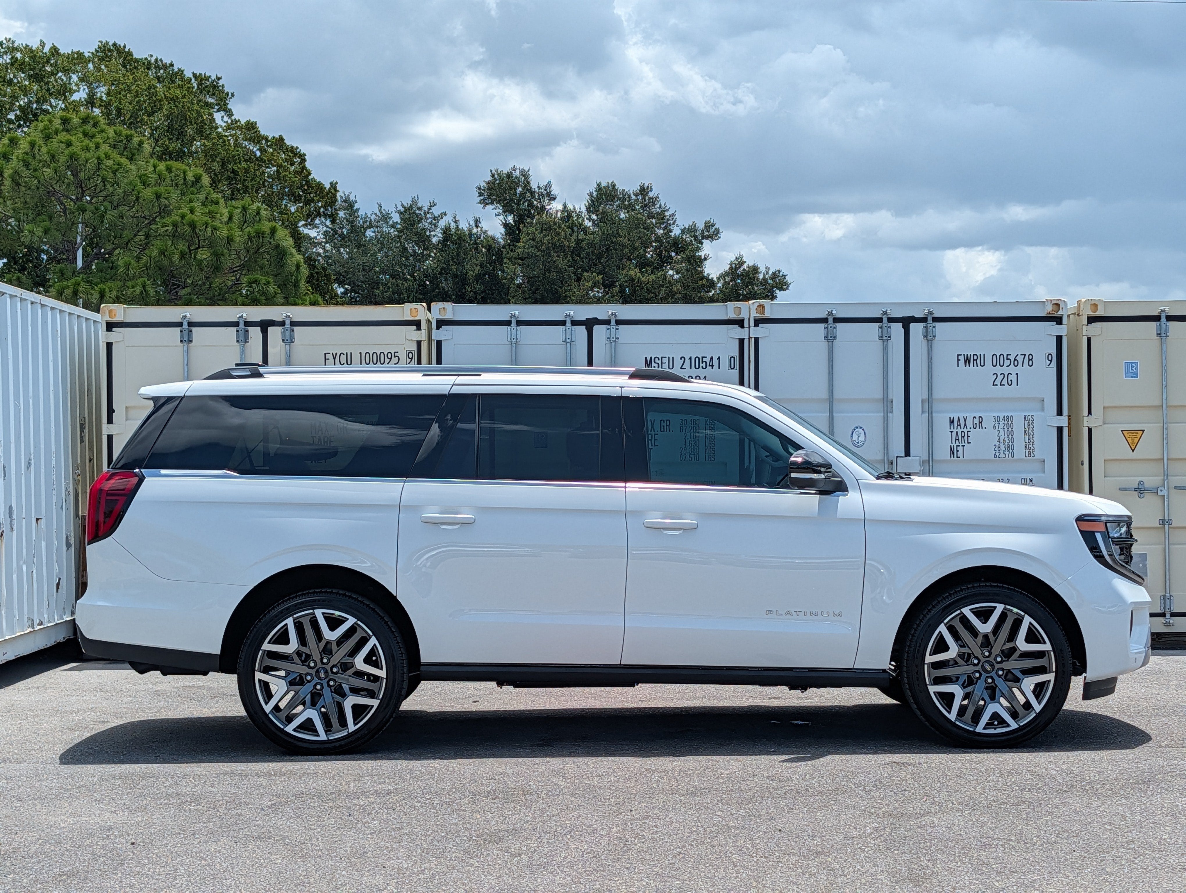 2026 Ford Expedition Max Platinum
