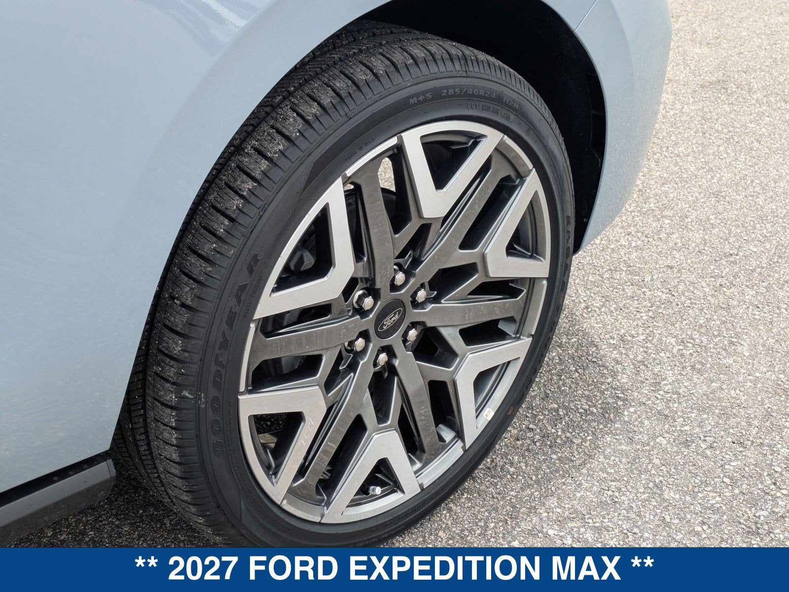 2027 Ford Expedition Max Platinum