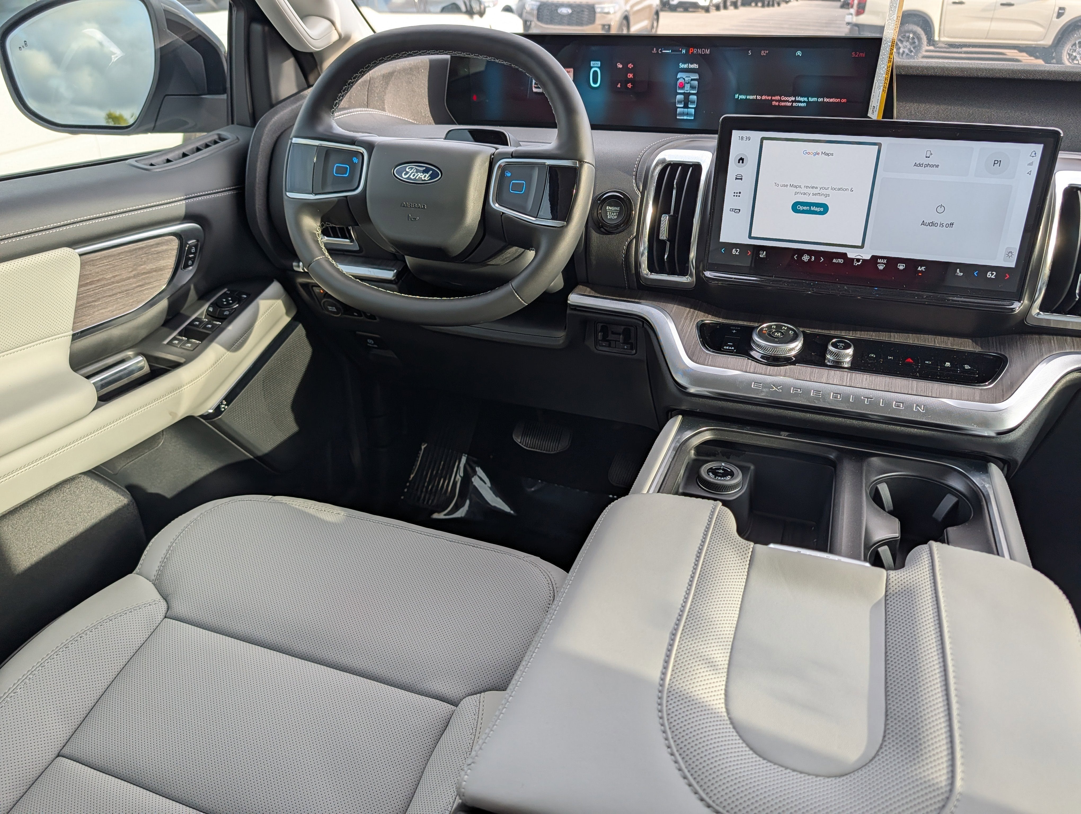 2026 Ford Expedition Max Platinum