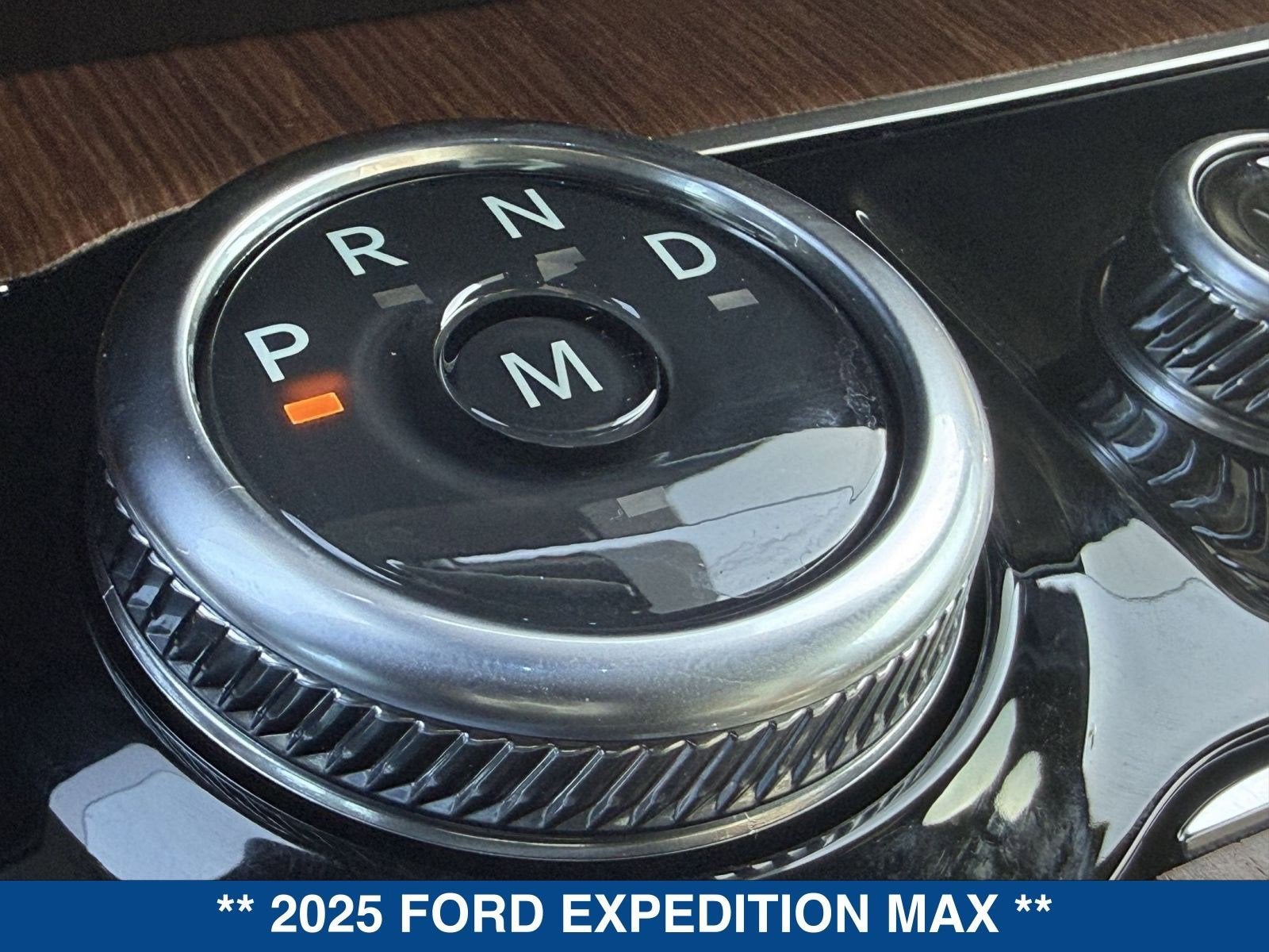 2025 Ford Expedition Max King Ranch