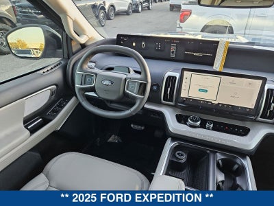 2025 Ford Expedition Active