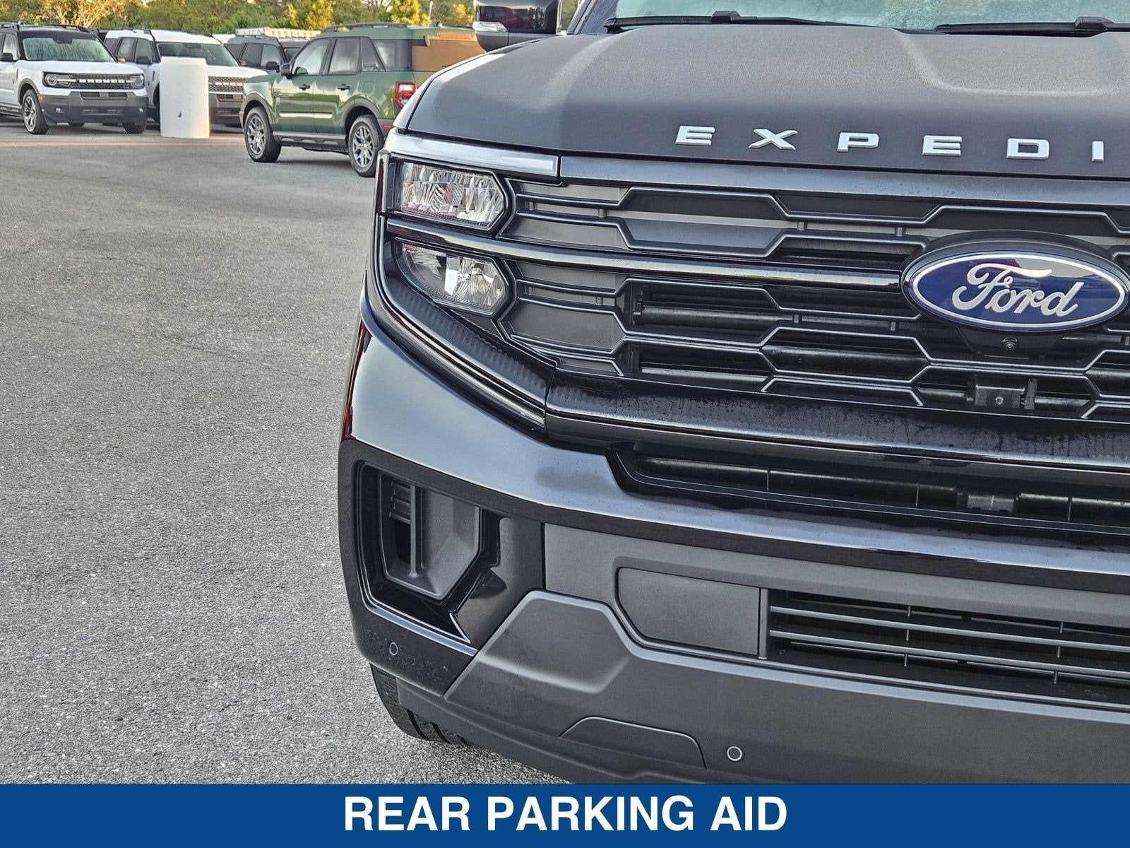 2025 Ford Expedition Active