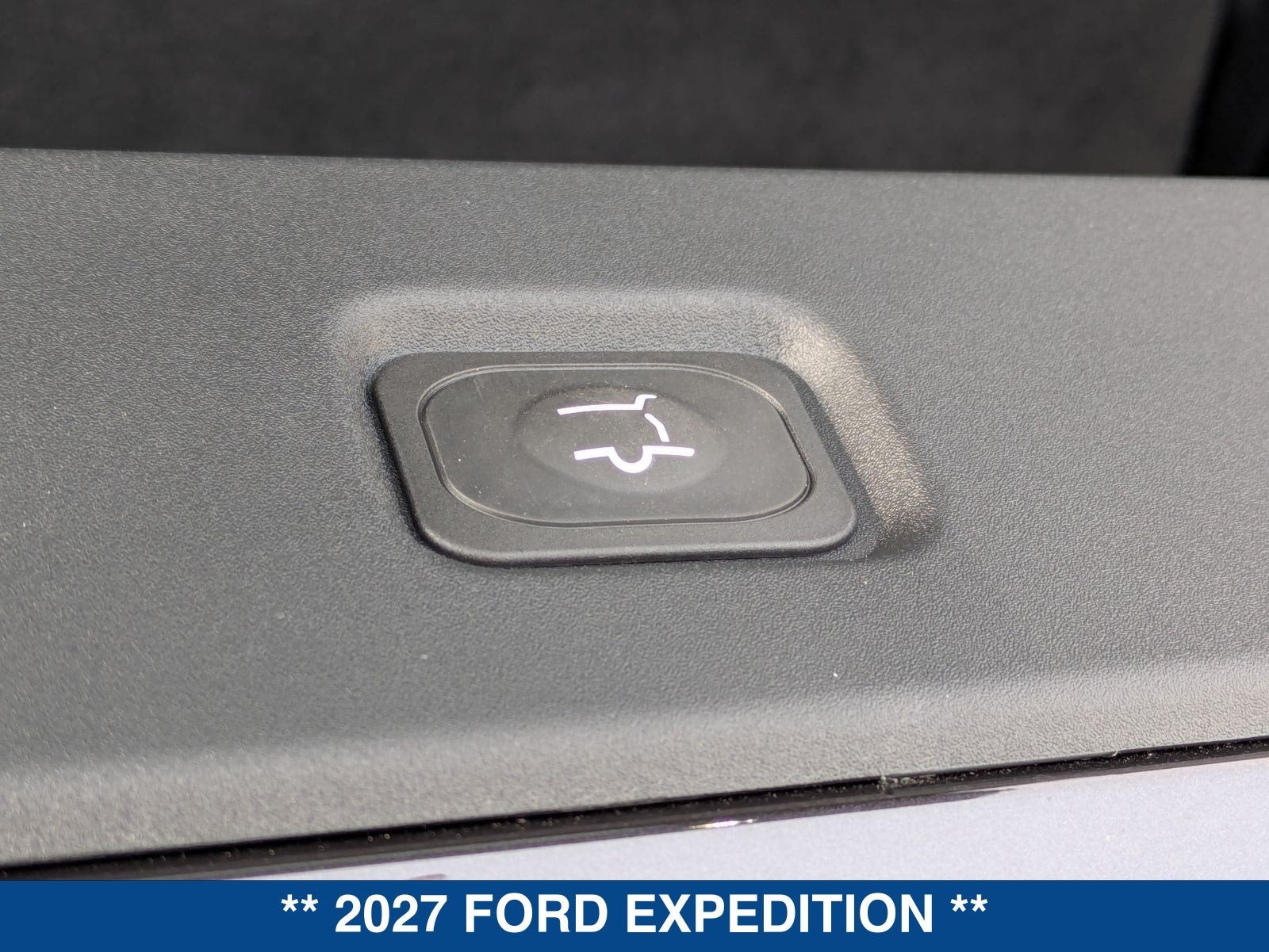 2027 Ford Expedition Active