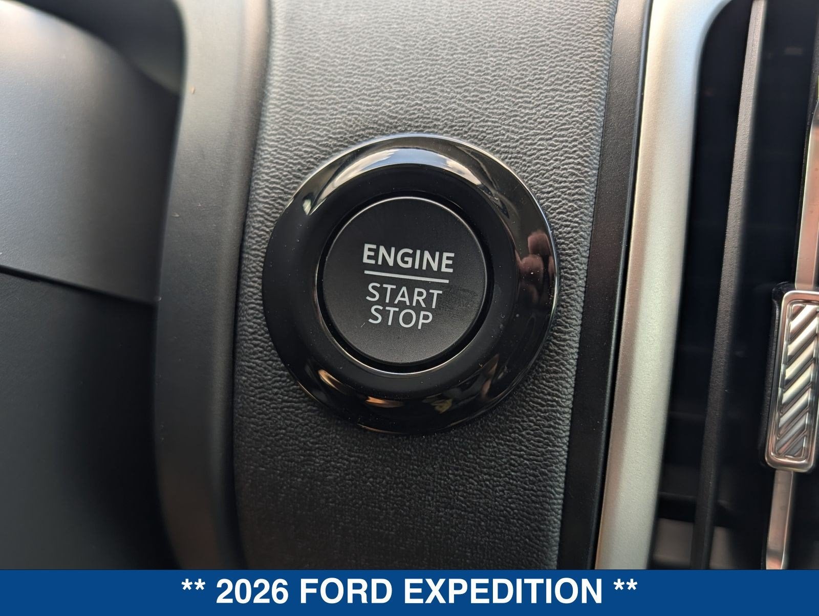 2026 Ford Expedition Active