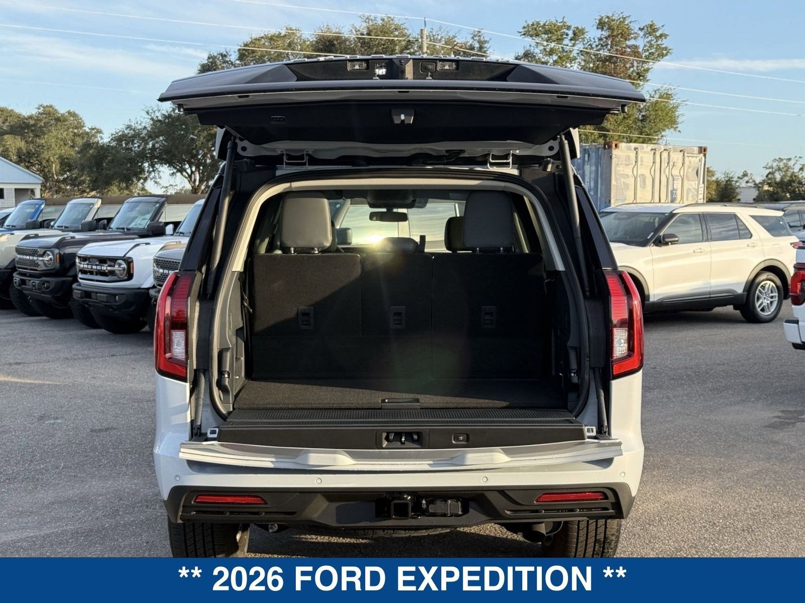 2026 Ford Expedition Active