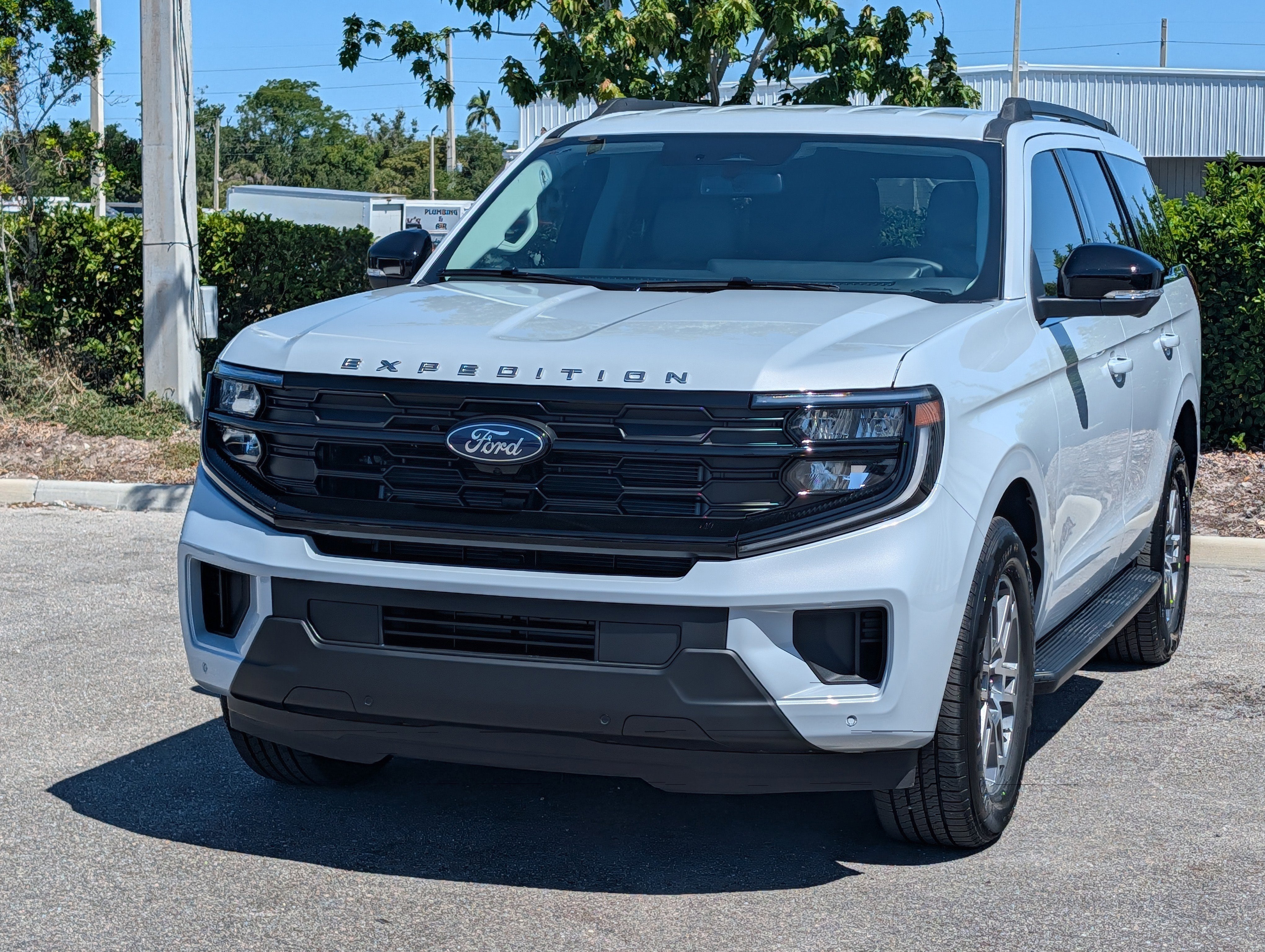2026 Ford Expedition Active