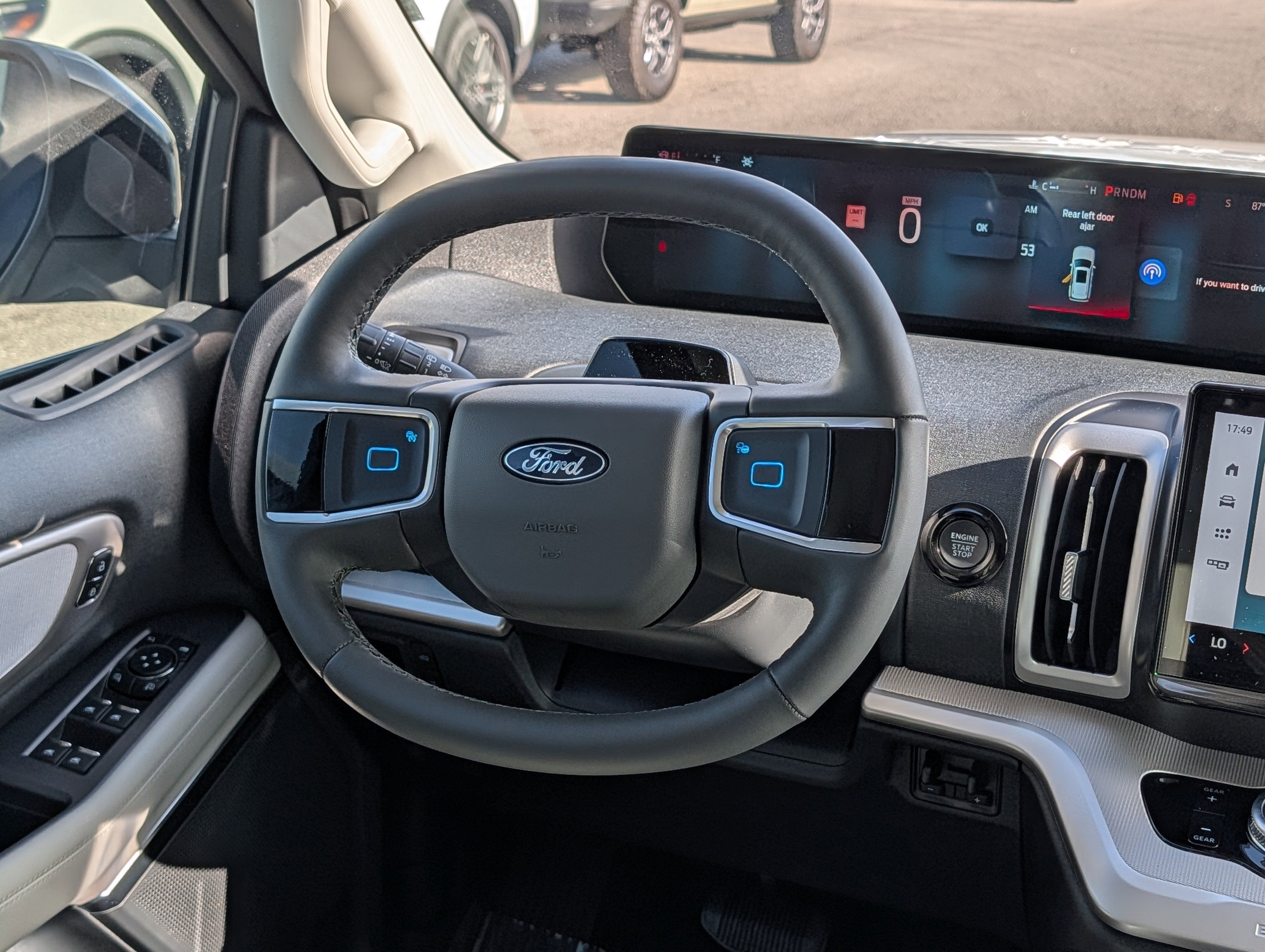 2026 Ford Expedition Active