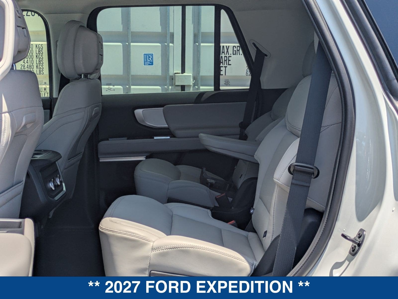 2027 Ford Expedition Active