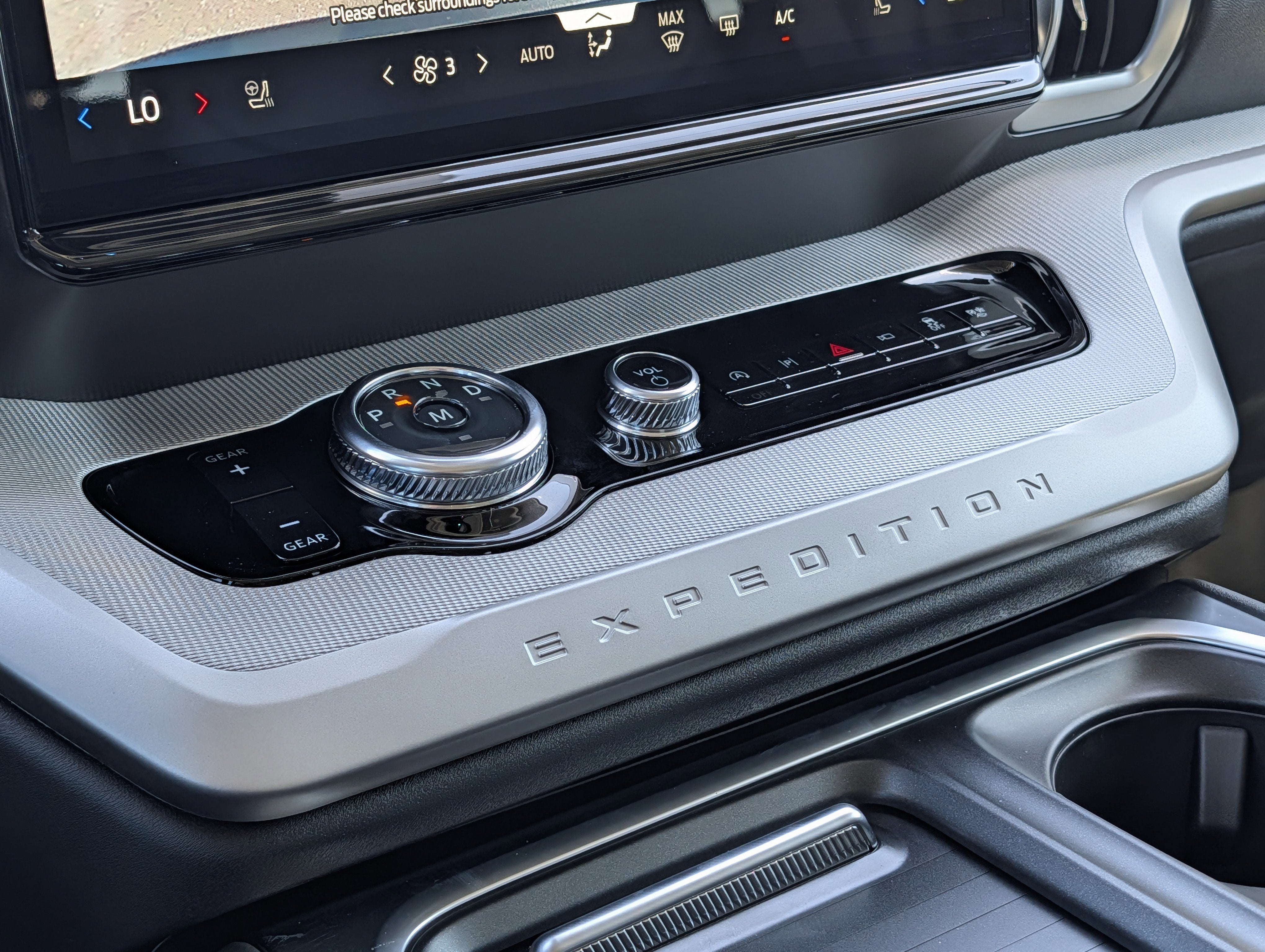 2026 Ford Expedition Active