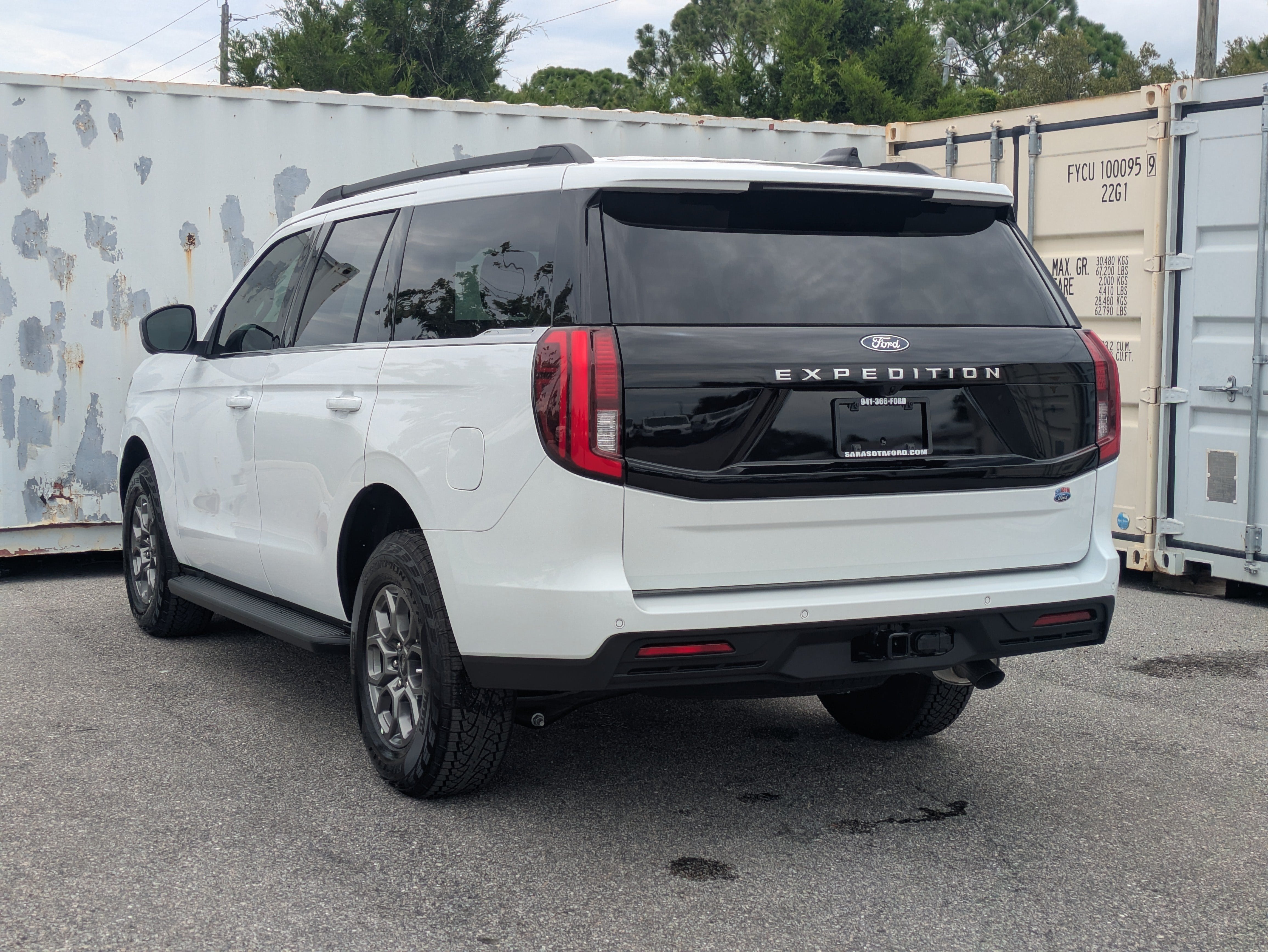 2027 Ford Expedition Active