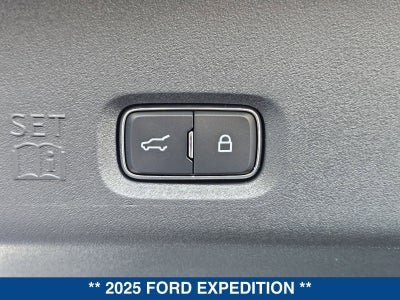 2025 Ford Expedition Platinum