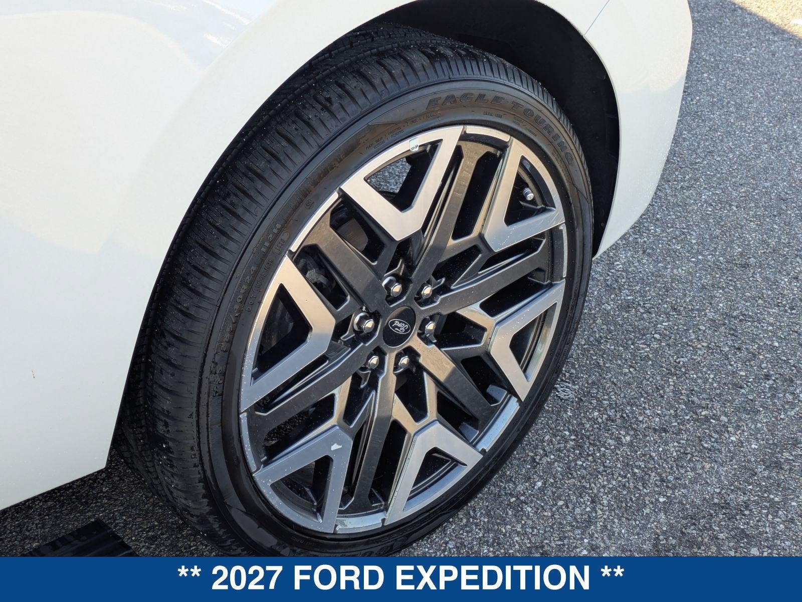 2027 Ford Expedition Platinum