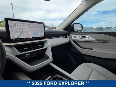 2025 Ford Explorer Active