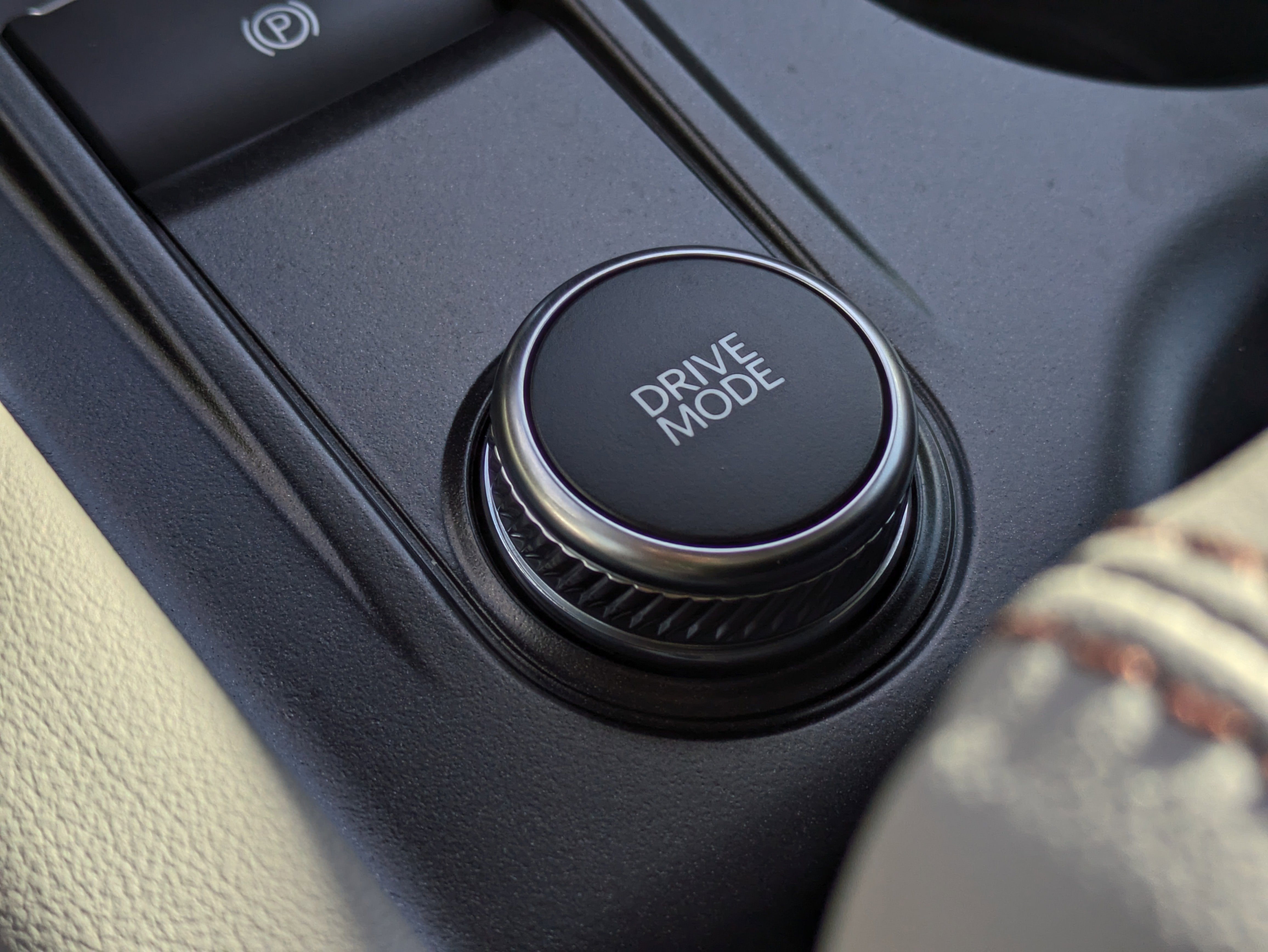 2026 Ford Explorer Active (100A)