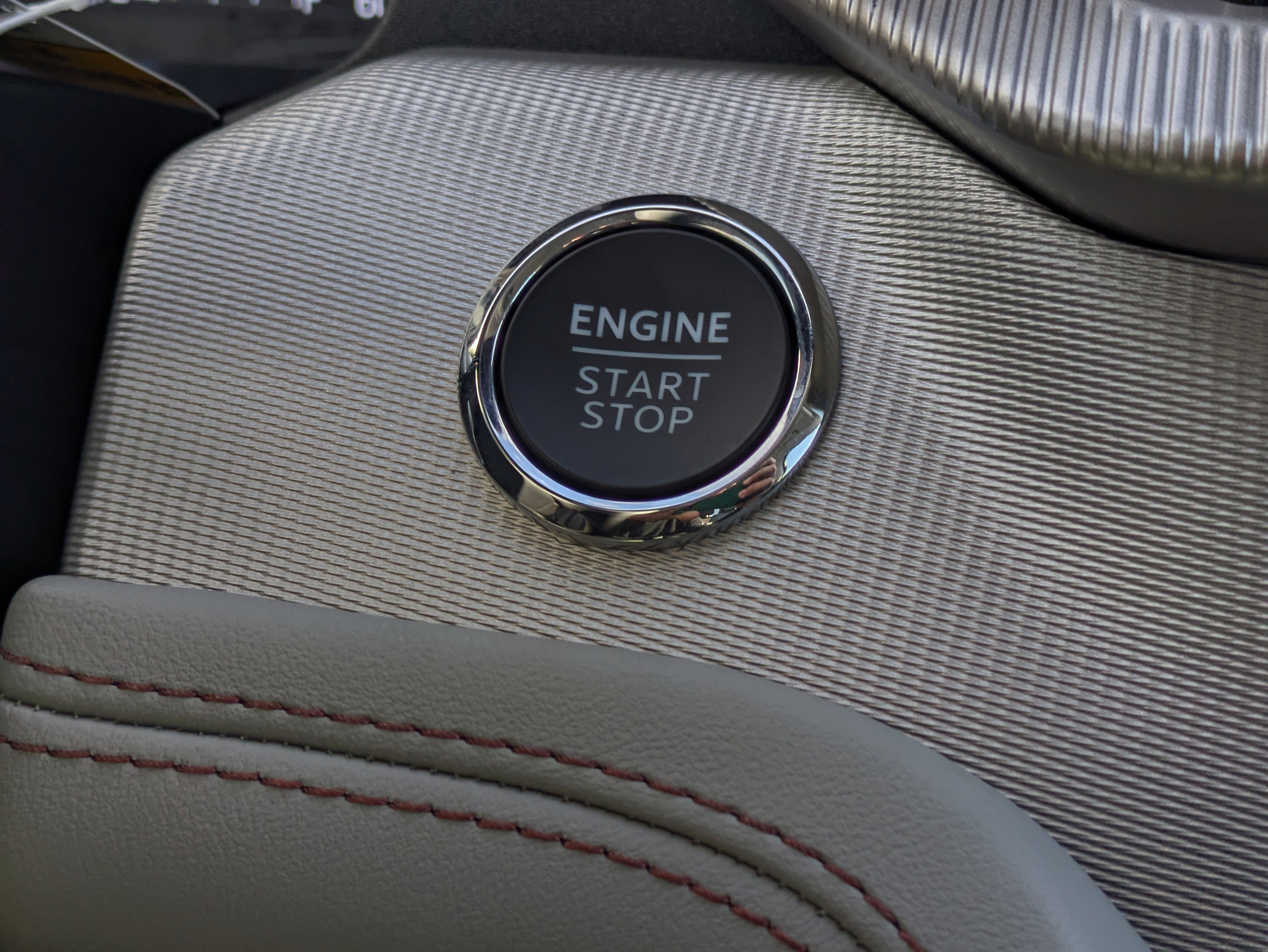 2026 Ford Explorer Active (100A)