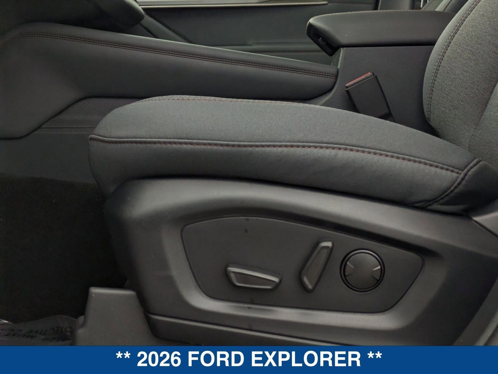 2026 Ford Explorer Active (200A)