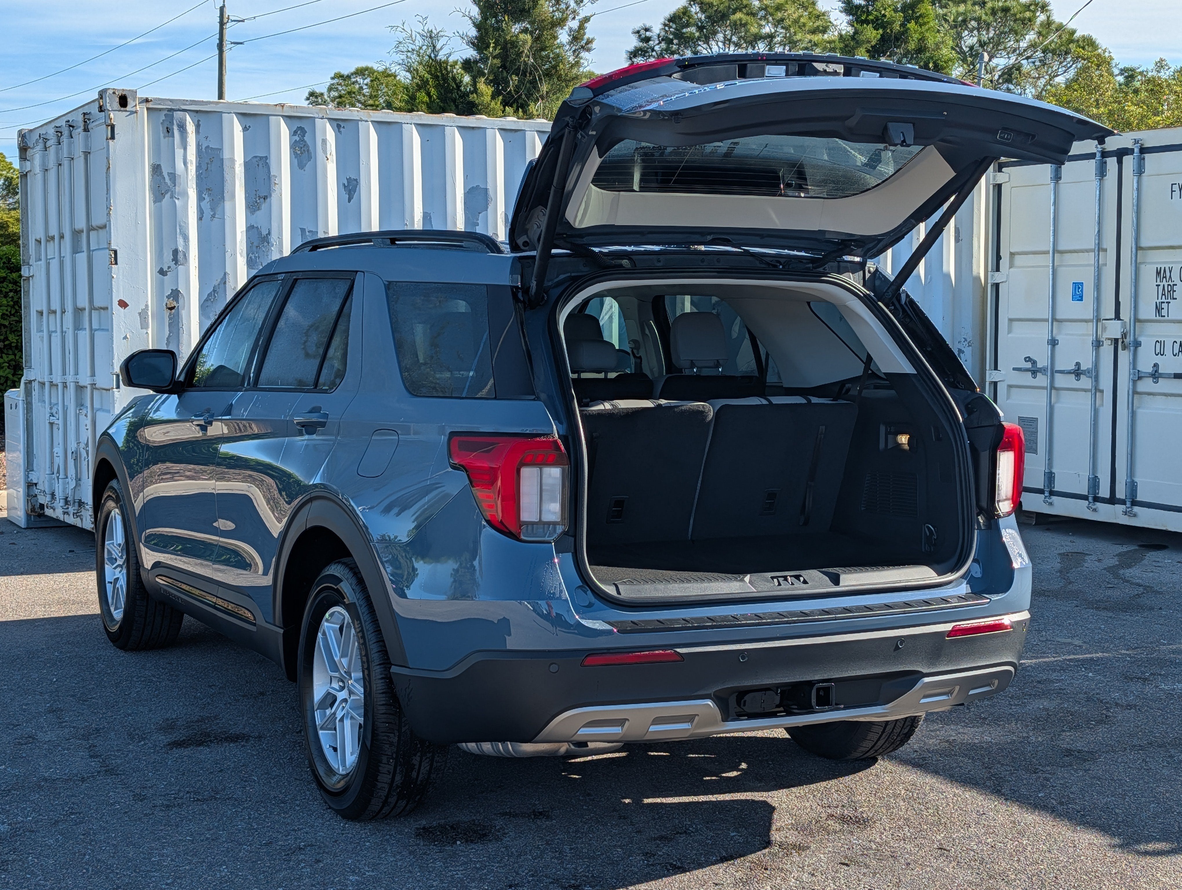 2026 Ford Explorer Active w/200A Pkg