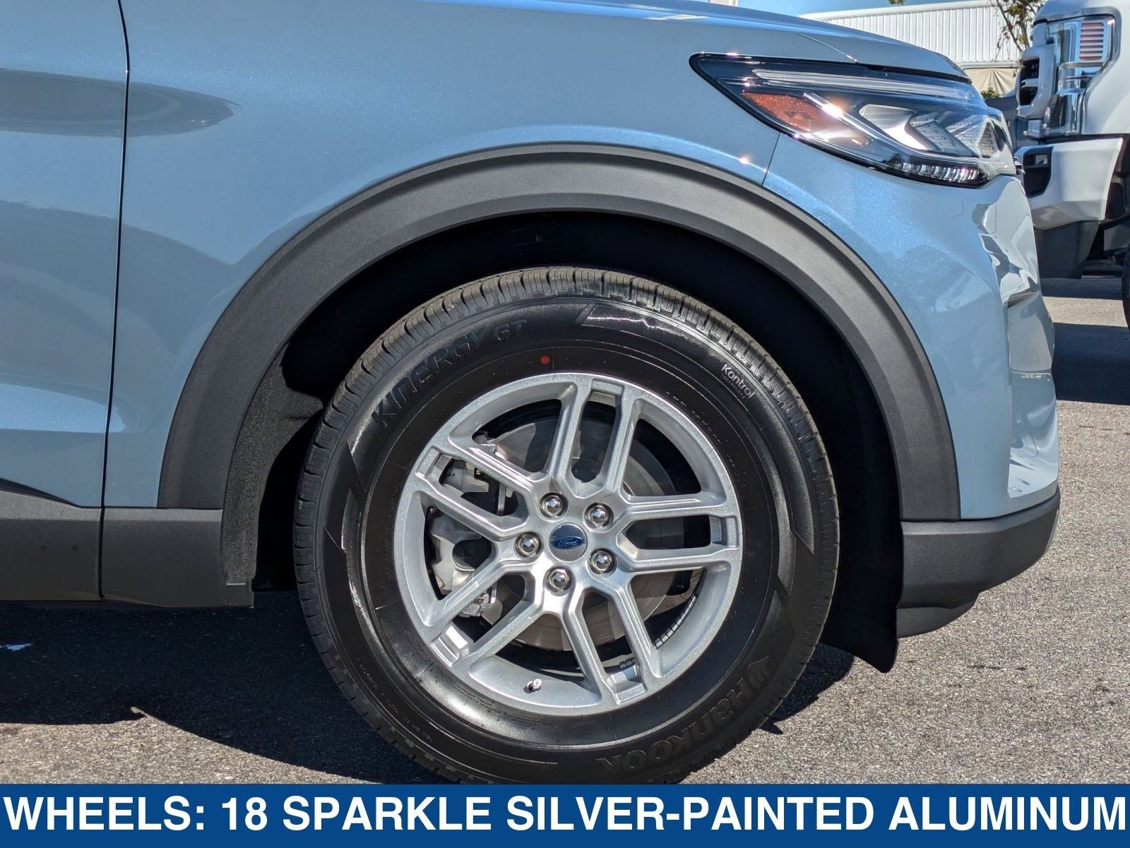 2026 Ford Explorer Active (200A)