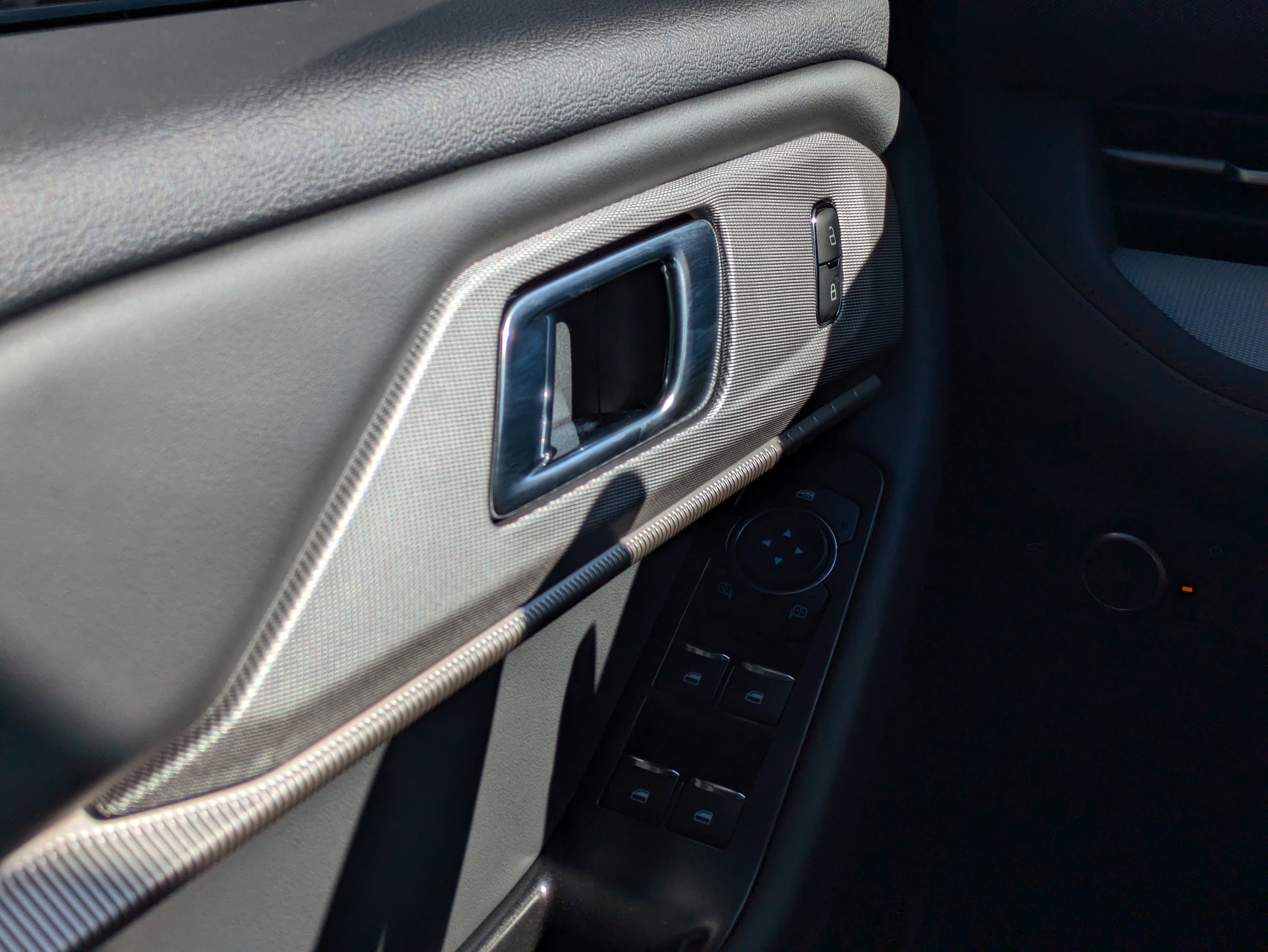 2026 Ford Explorer Active (200A)