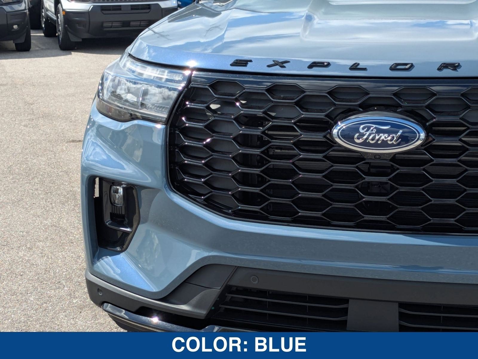 2025 Ford Explorer ST-Line