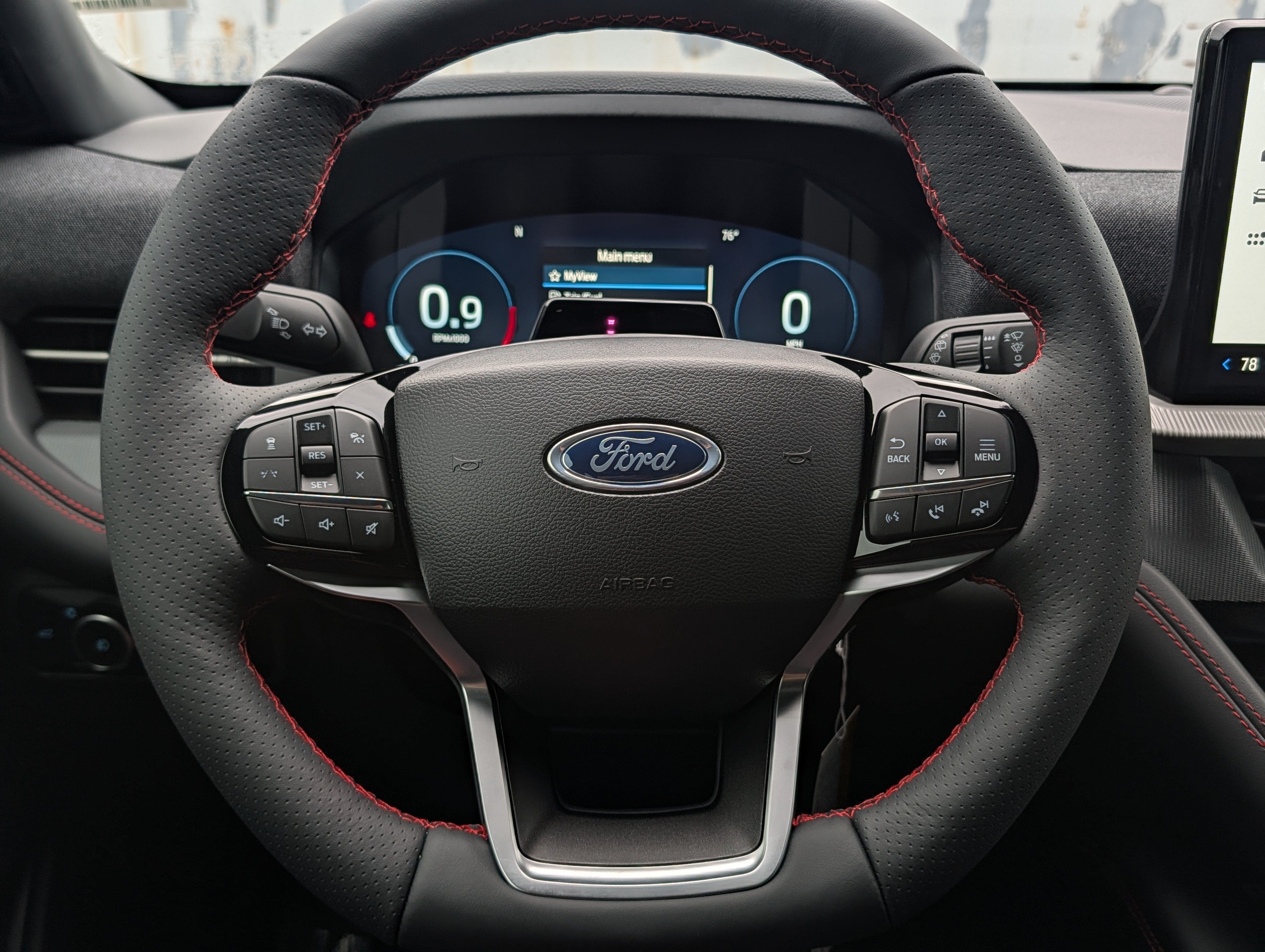 2027 Ford Explorer ST-Line