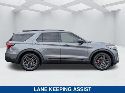 2027 Ford Explorer ST-Line