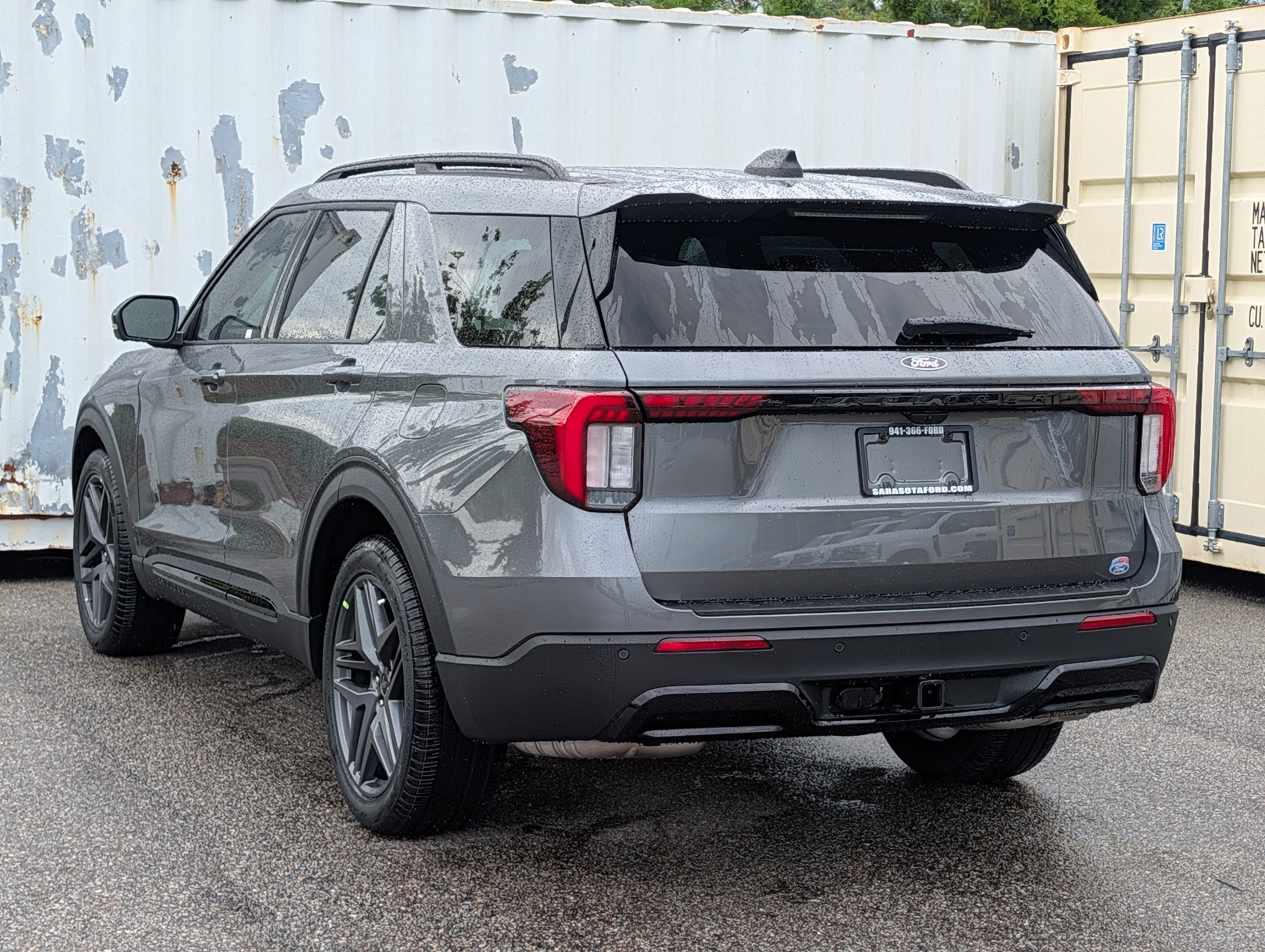 2027 Ford Explorer ST-Line
