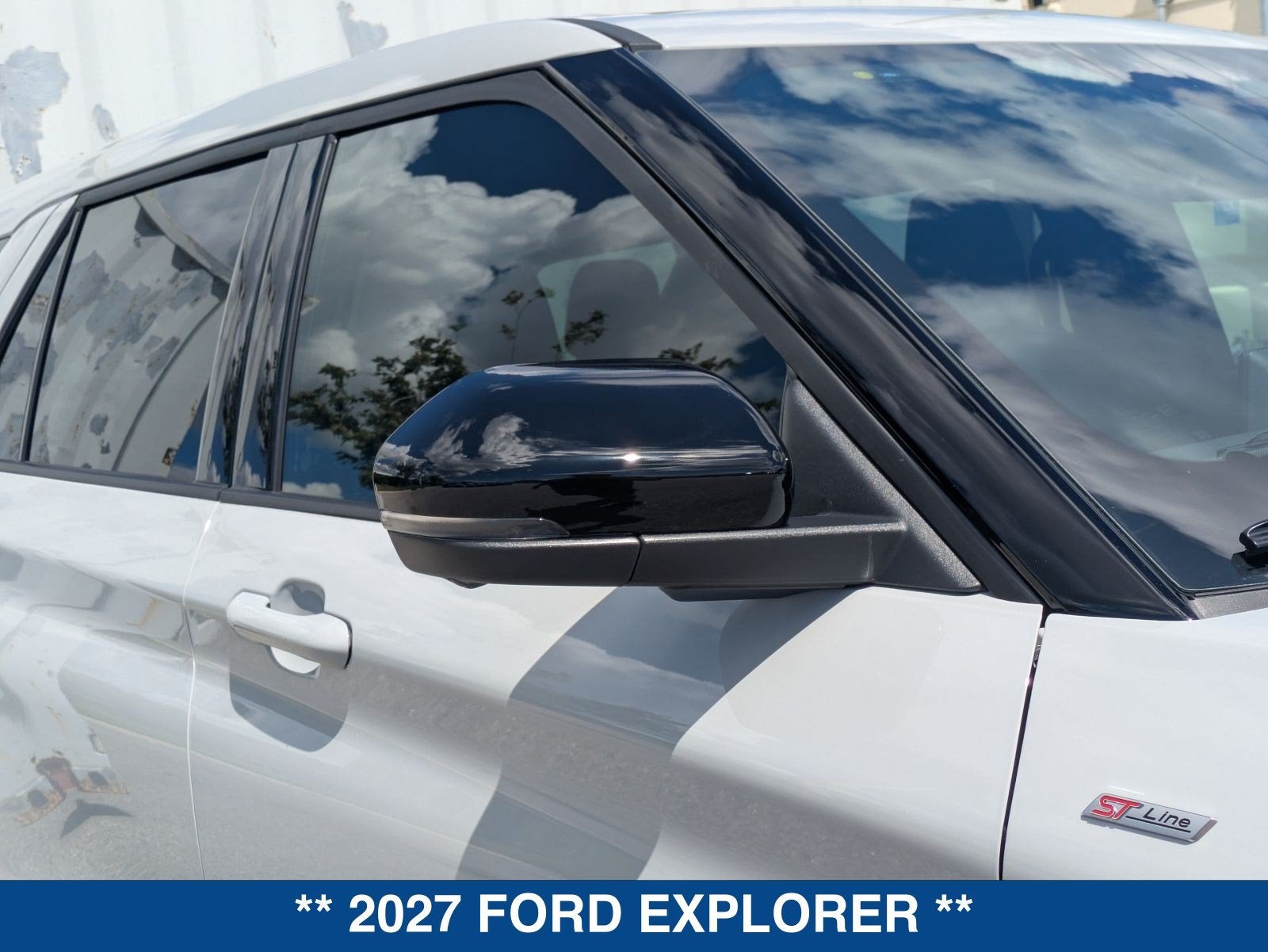 2027 Ford Explorer ST-Line