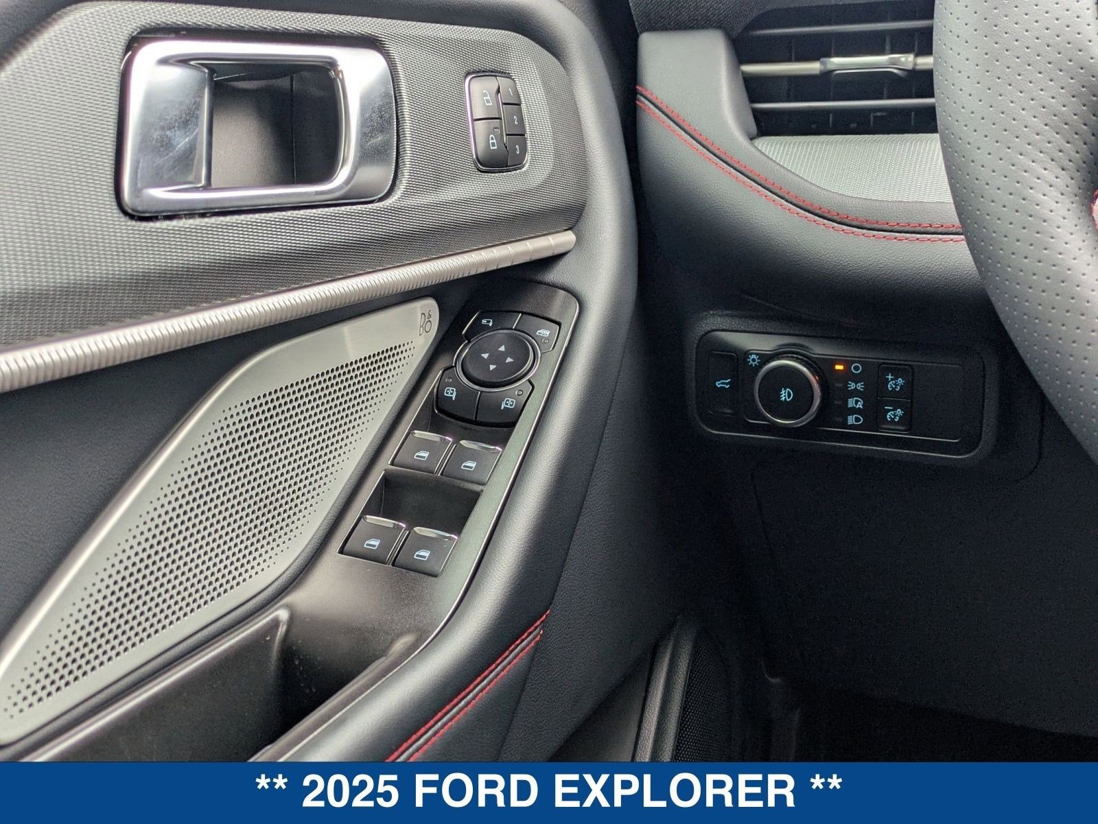 2025 Ford Explorer ST