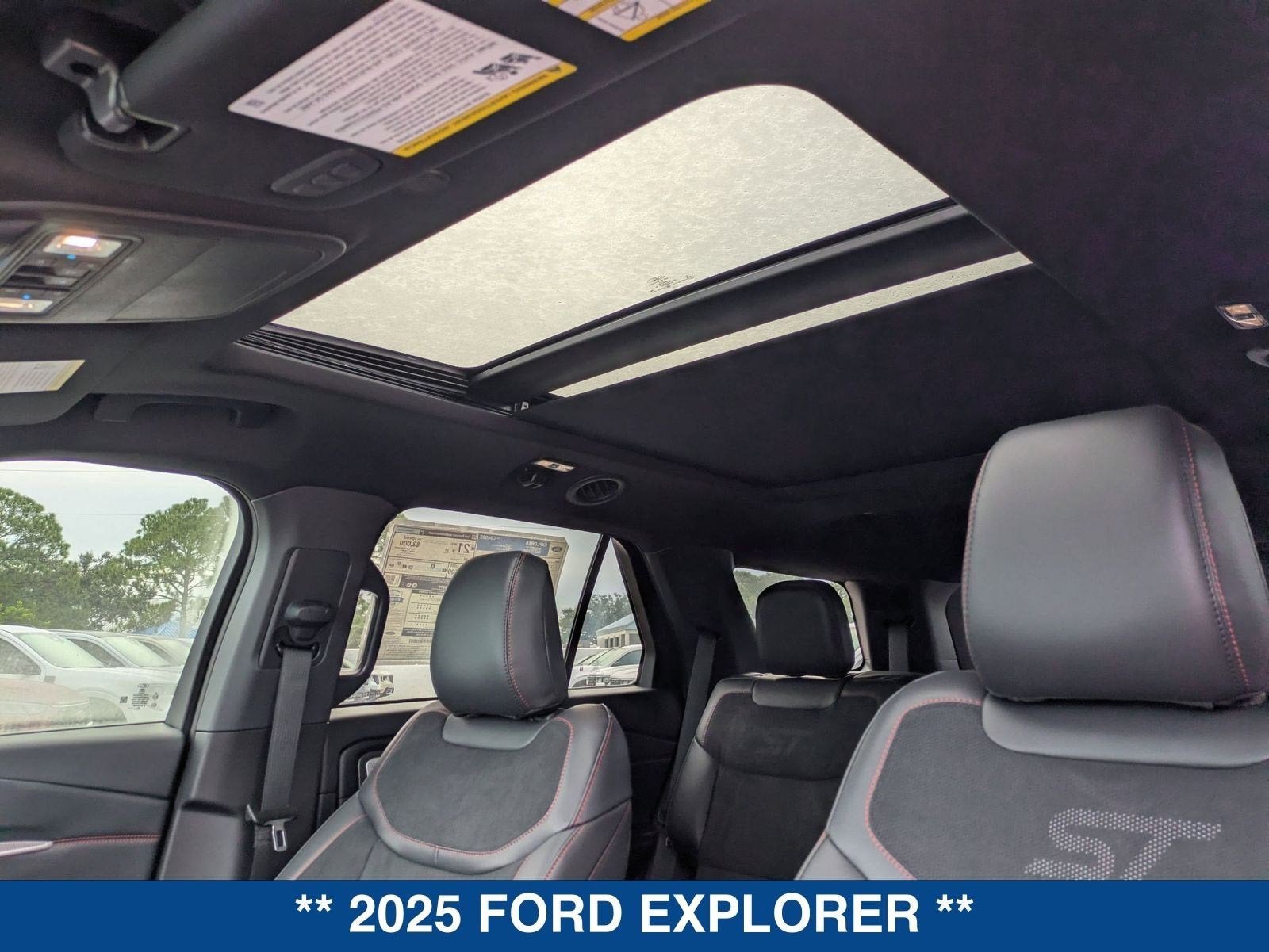 2025 Ford Explorer ST