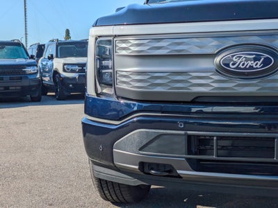 2025 Ford F-150 Lightning Lariat