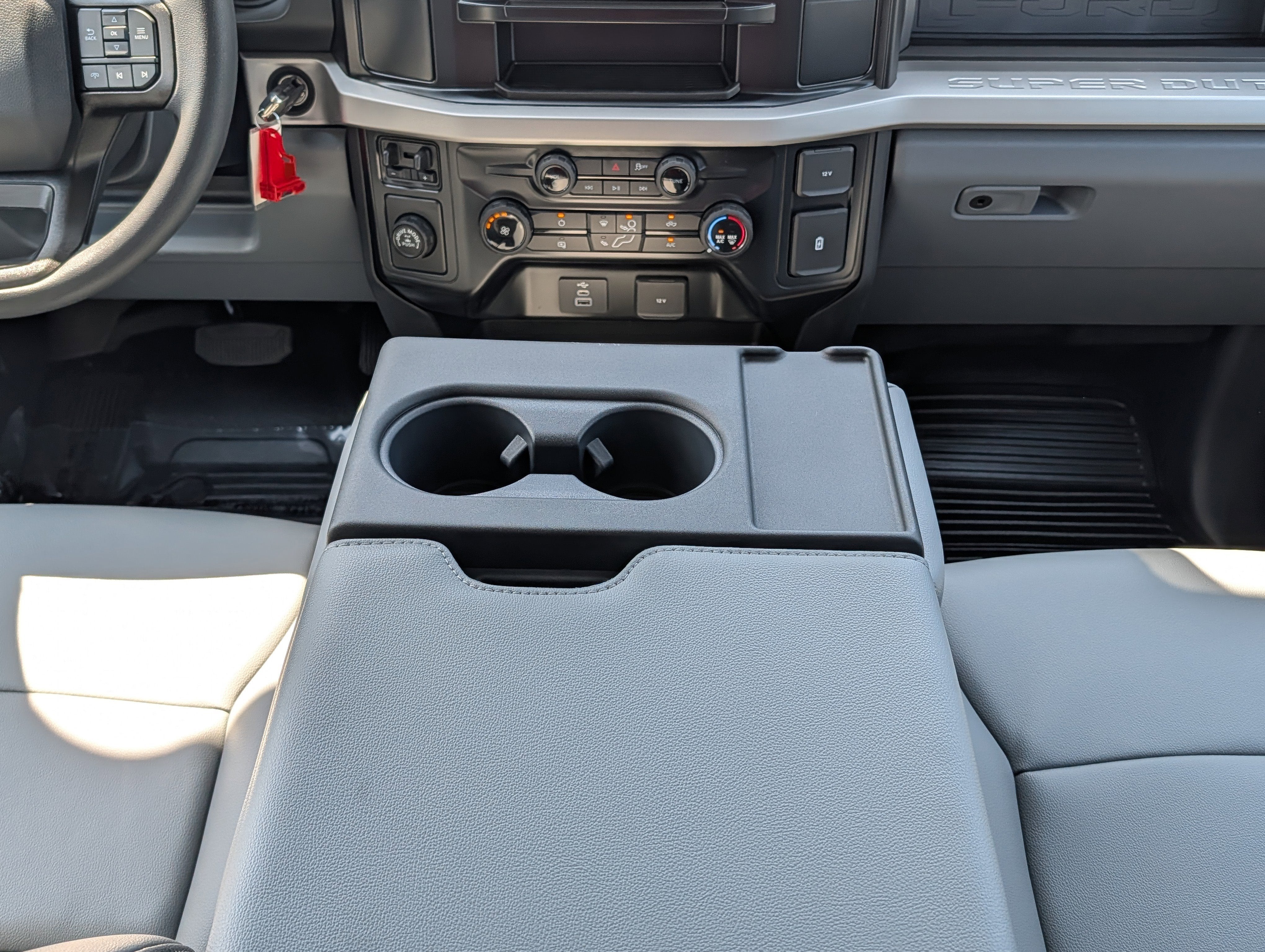 2026 Ford SUPER DUTY F-250 XL