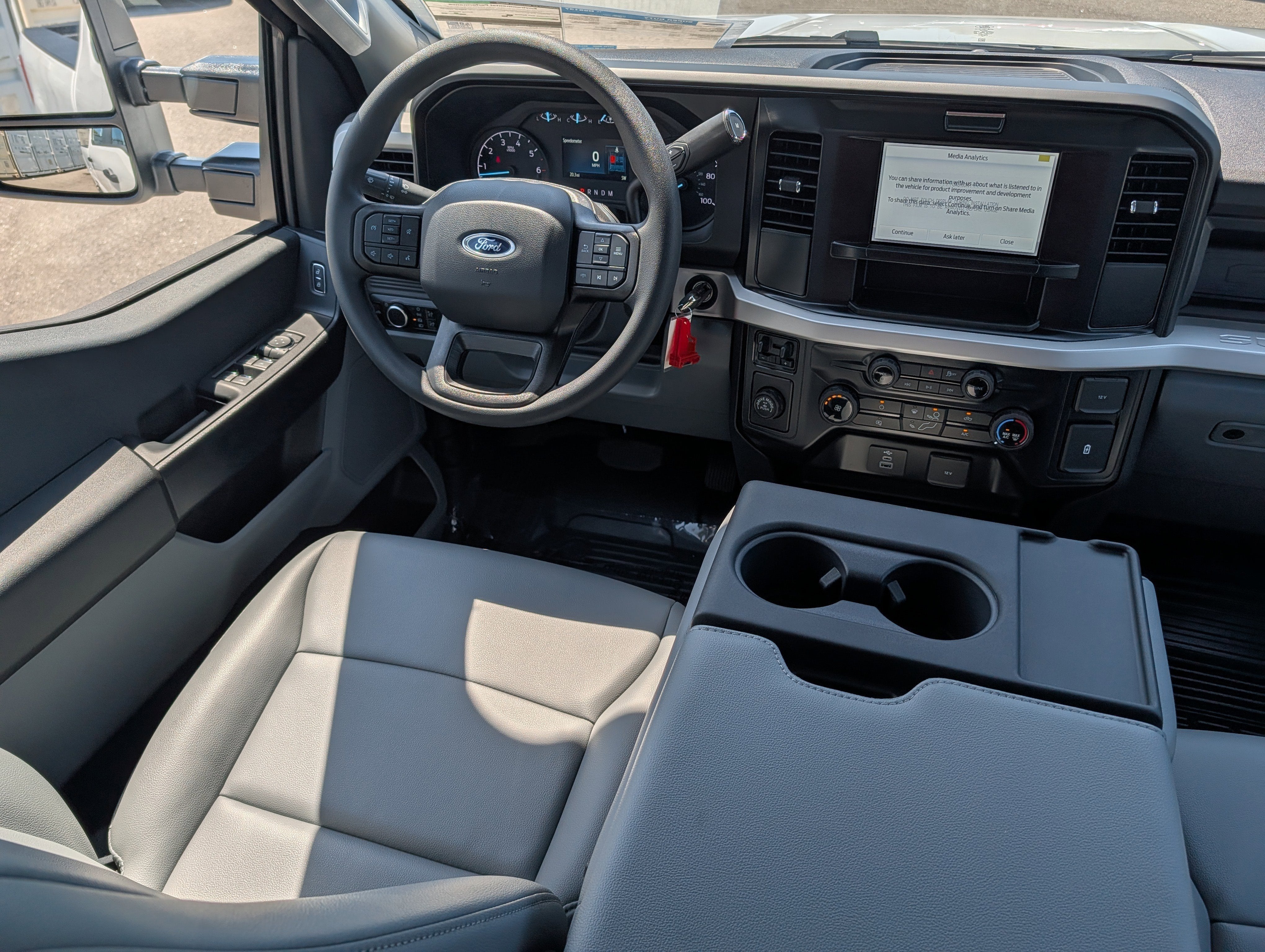 2026 Ford SUPER DUTY F-250 XL