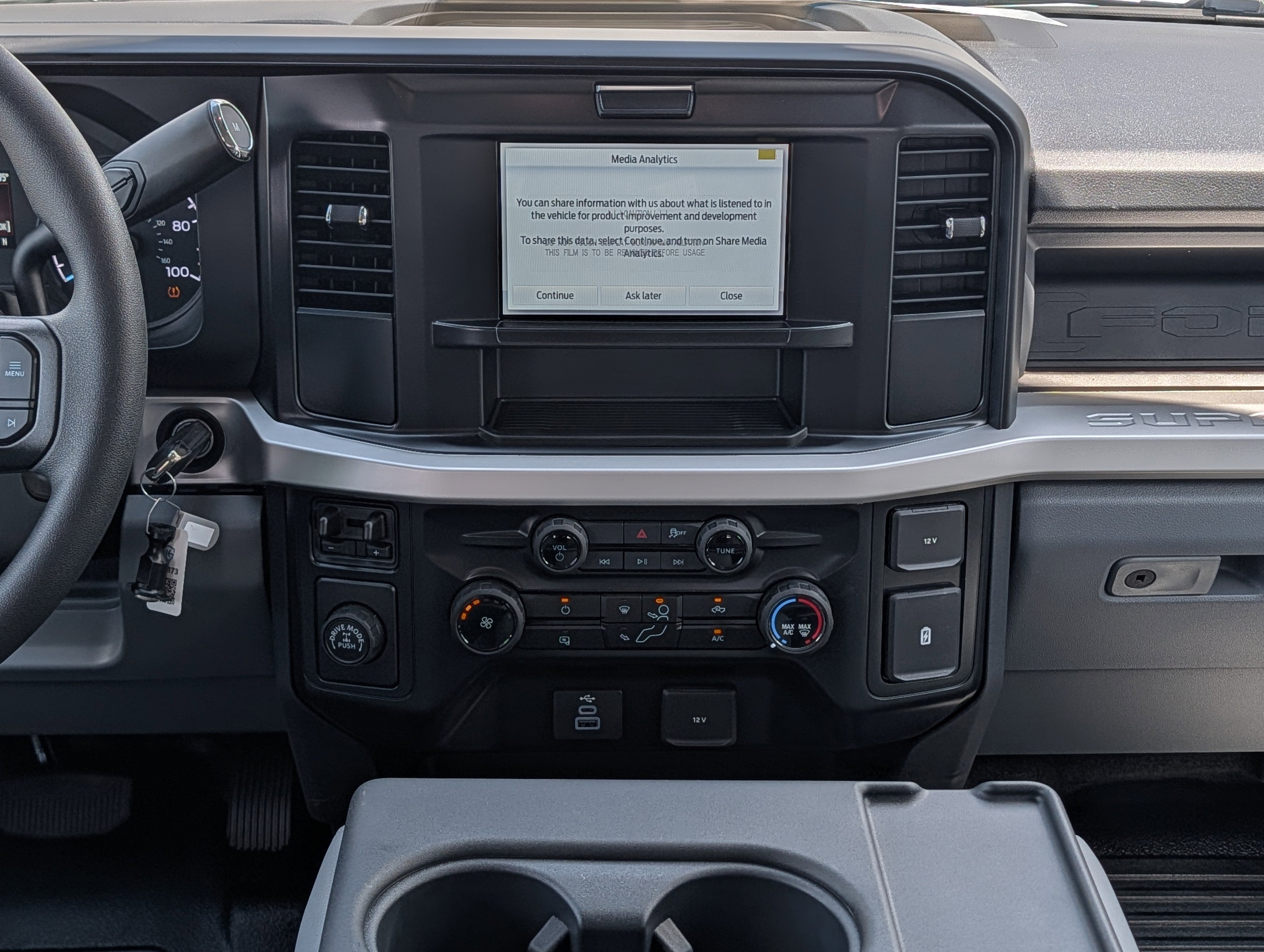 2026 Ford SUPER DUTY F-250 XL