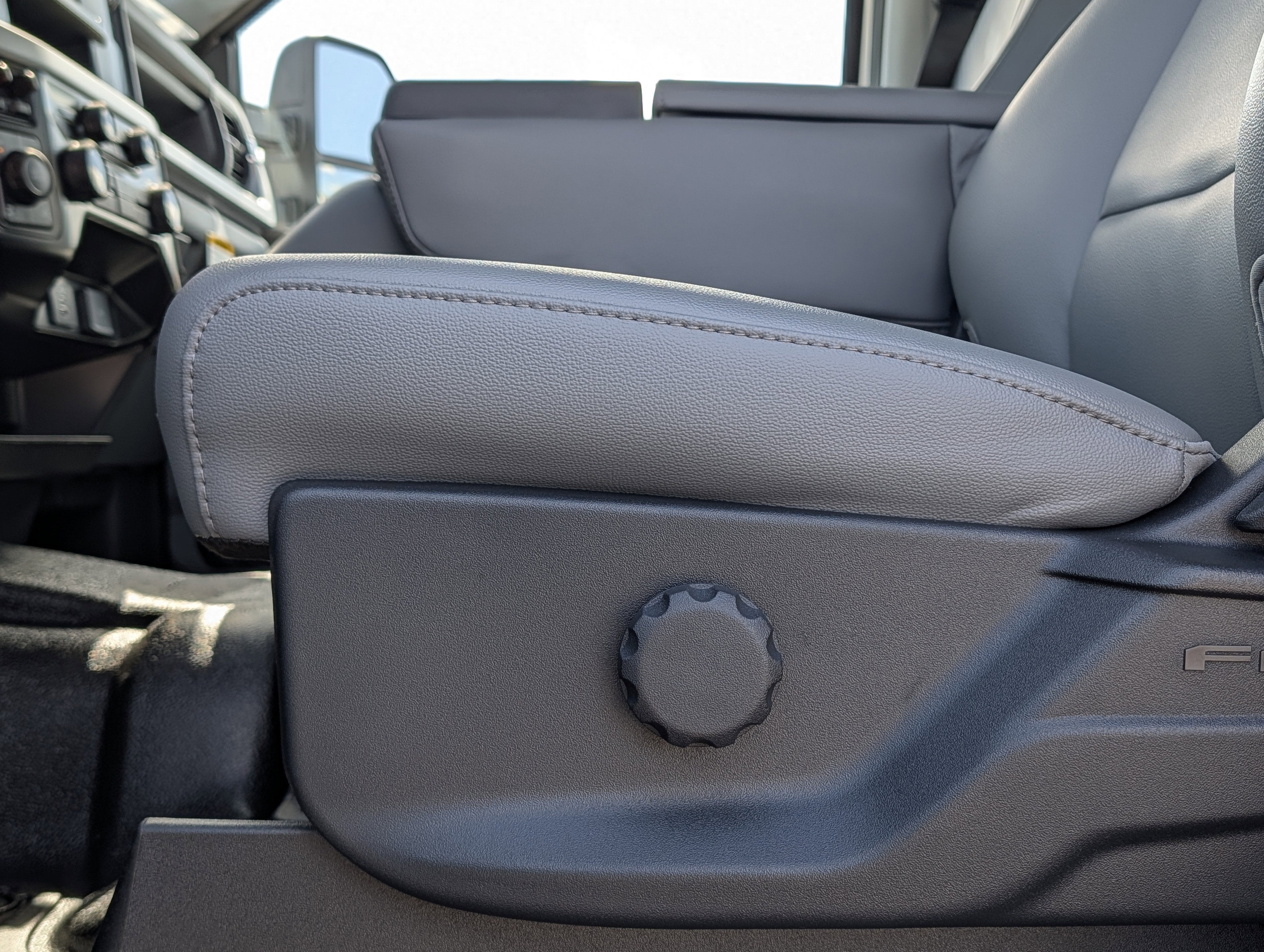 2026 Ford SUPER DUTY F-250 Base