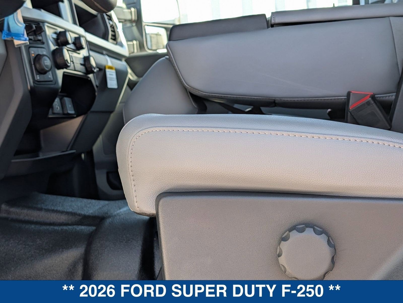 2026 Ford SUPER DUTY F-250 XL