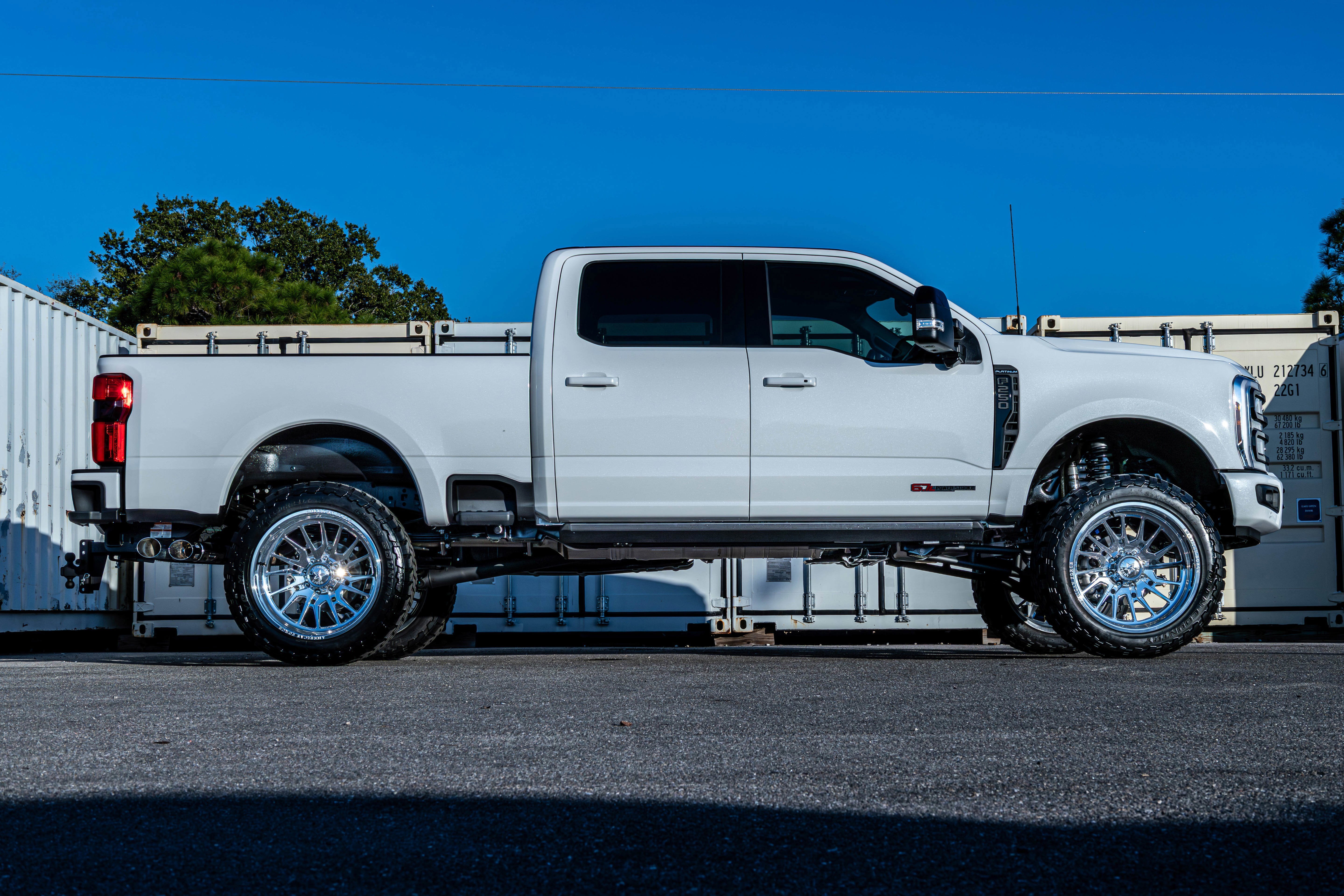 2026 Ford SUPER DUTY F-250 Platinum