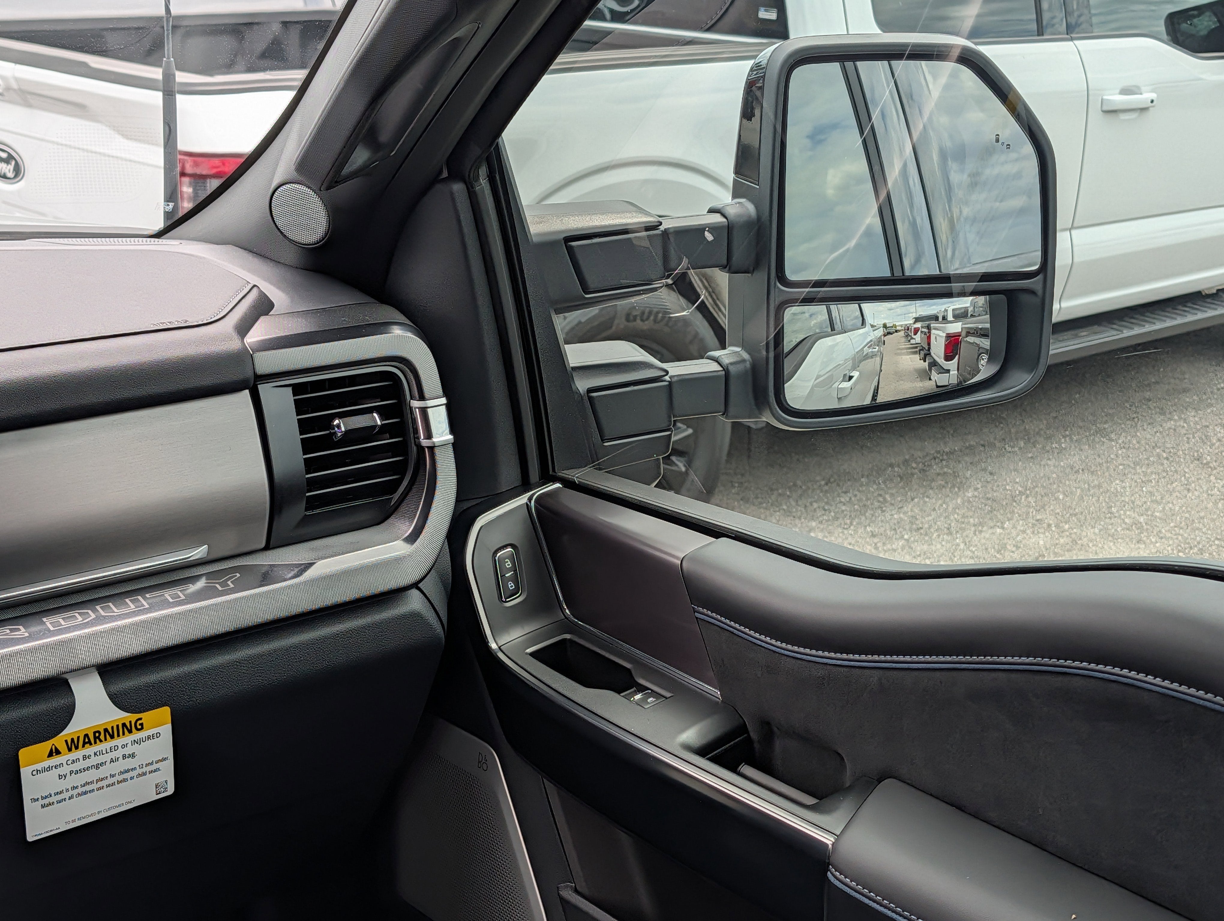 2026 Ford SUPER DUTY F-250 Platinum