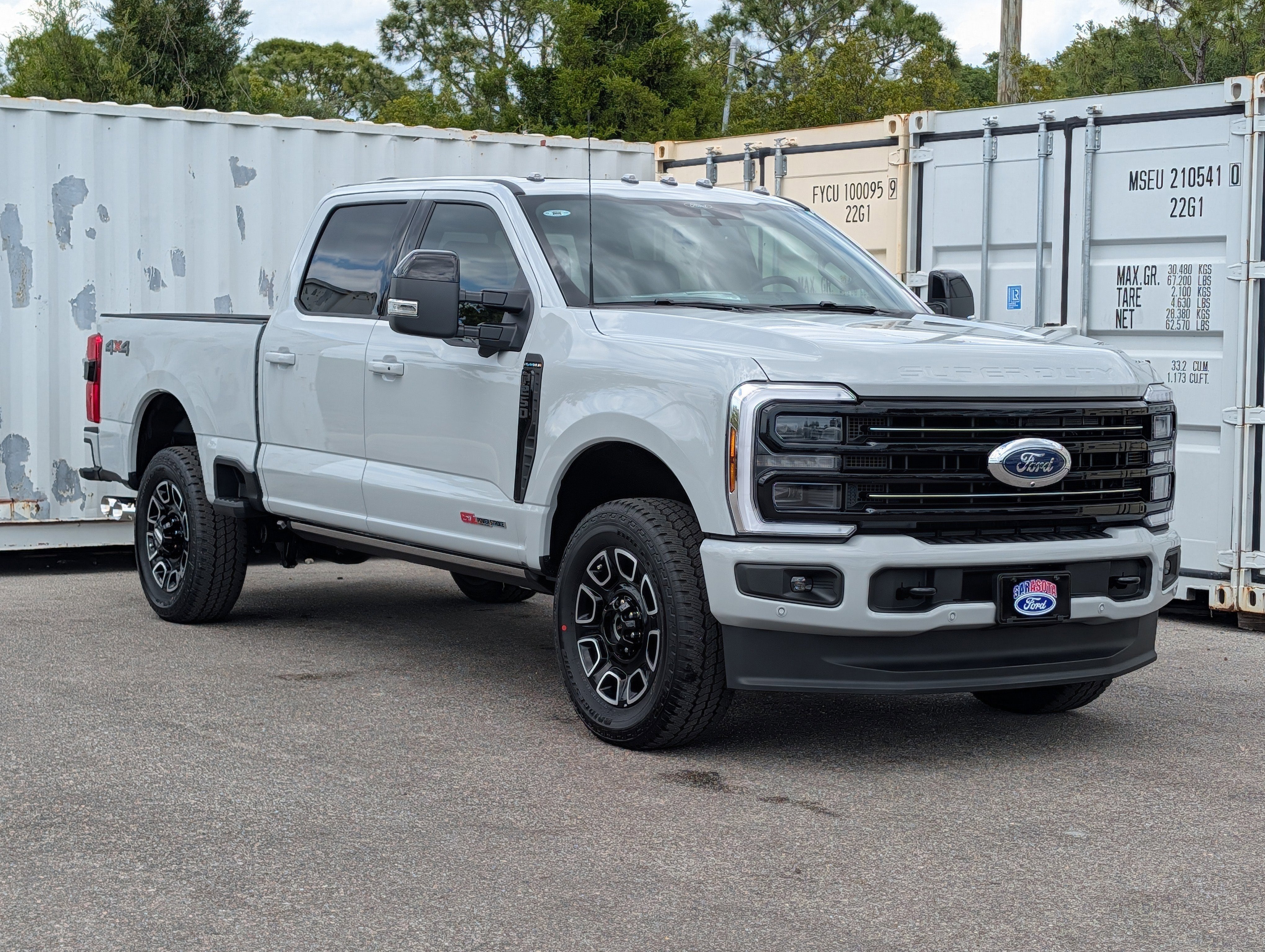2026 Ford SUPER DUTY F-250 Platinum